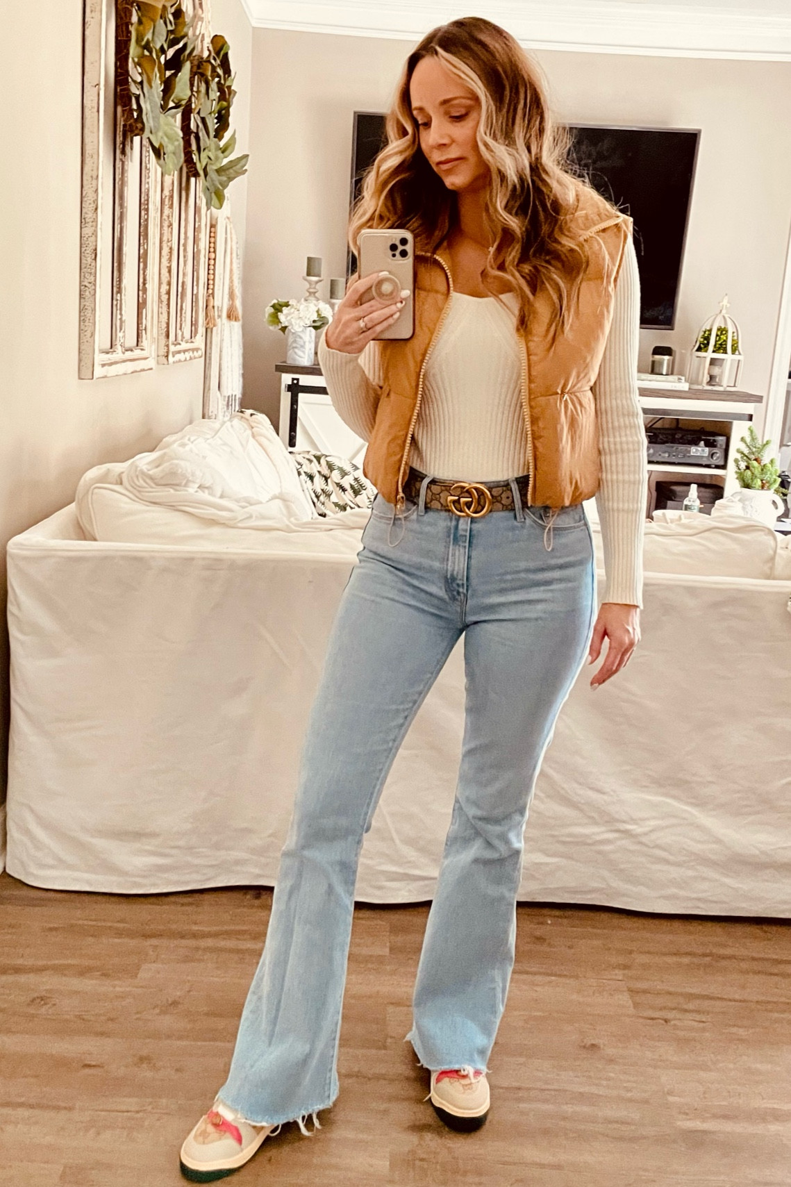 Amazon Puffer vest. So good! Wearing size small

Amazon fashion 
Found it on Amazon 
Puffer vest
Bodysuit 
Abercrombie 
Mother jeans
Denim
Flare jeans
Reversible belt
Gucci
Shoes
Casual 
Date night look
Outfit 


#LTKstyletip #LTKunder50 #LTKSale