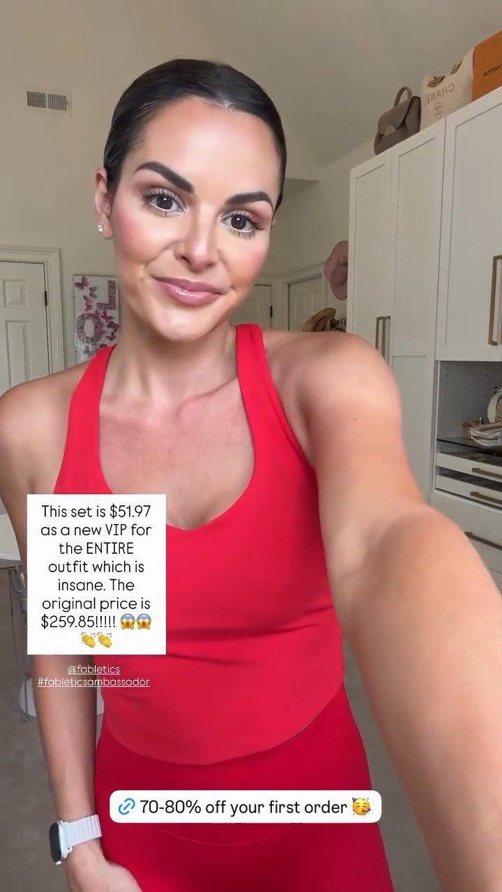 Red set from Fabletics 💋

If you sign up to be VIP, you’ll get 70-80% off your first order! 

Top: M
Bottoms: S 

Linking the rest of my order below!

#LTKootd #LTKSeasonal #LTKActive