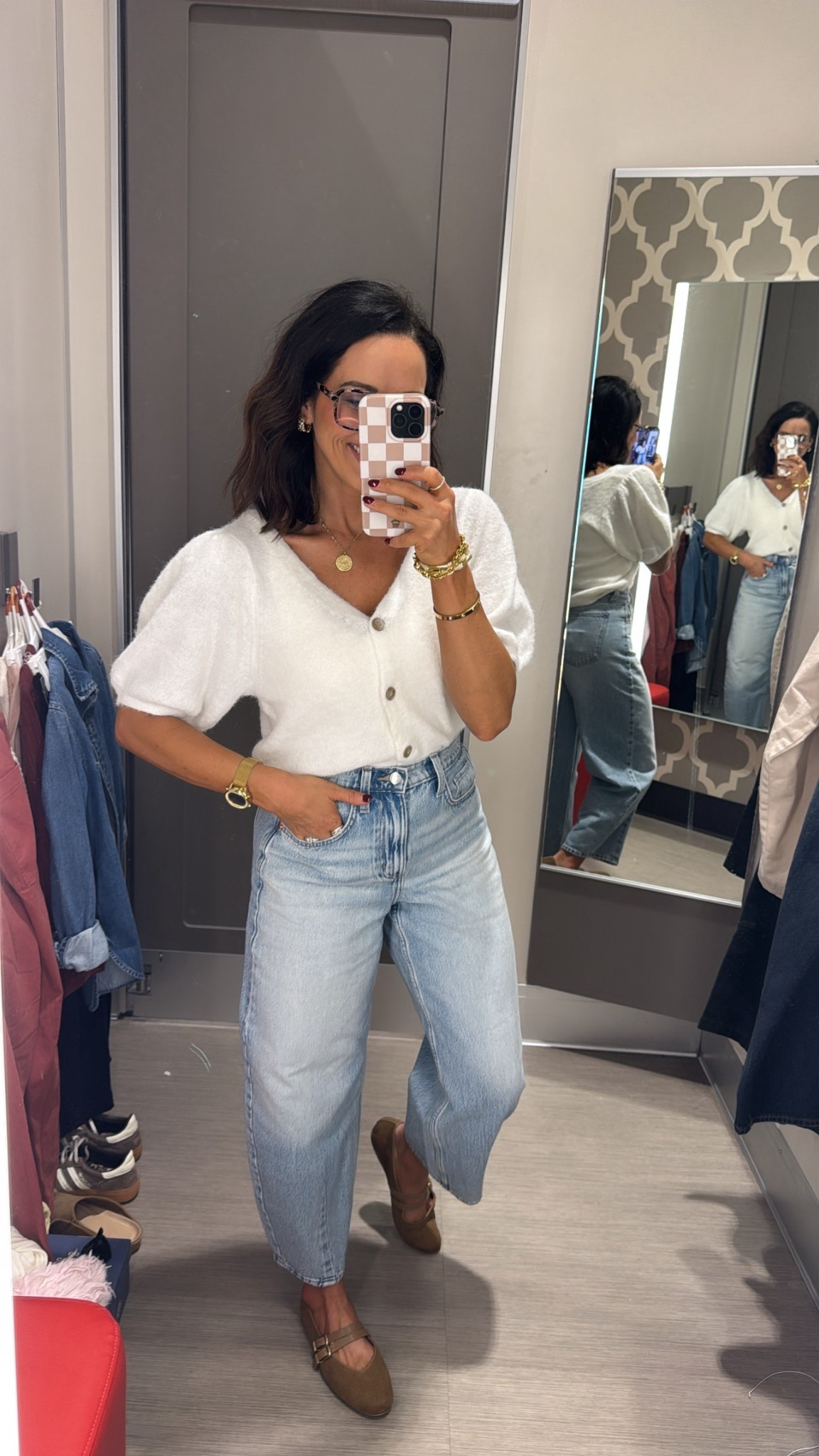 This chic outfit is affordable but looks more expensive than it is! The perfect outfit for church, lunch, or running errands.
Petite friendly jeans, puff sleeve sweater, short sleeve sweater, barrel leg jeans, ballet flats, vintagepickin

#LTKPetite #LTKSeasonal #LTKootd