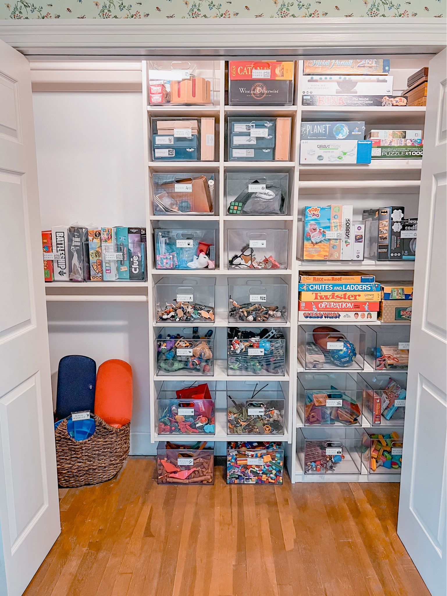 Playroom closet organization ✨

#LTKfamily #LTKkids #LTKhome