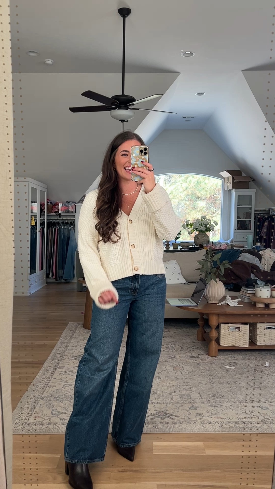 Abercrombie haul! 😍🫶🏼⭐️ 20%-50% off everything 🤩👏🏼 AND my code AFMORGAN stacks for extra 15% off!!! ⭐️ 

Sizing info:
I’m a true size 8/M & 5’5. My waist 29”, hips 40”, & bust 36.5”
•Jeans TTS - 29 reg in light knee destroy wash - my fave jeans ever & this wash is my fave - just restocked in all sizes!!! 🤩 & new ones - dark w raw hem • Baggy jeans “dark w bow embroidery”
•tees & sweaters all TTS - M 
•skort TTS - M
•sweatshirts all size L
•pajama pants TTS - M
•houndsooth 1/4 zip Sherpa sized up 1 to L
•athletic puffer jacket & dress coats TTS - M
•workout clothes & zip hoodie TTS - M 
•dresses TTS - M reg length


Abercrombie haul! 😍🫶🏼 ordered some new jeans, dresses, & outfits for the holidays and OMG! everything is on major deal already for Black Friday!!! ⭐️ 20%-50% off everything 🤩👏🏼 AND my code AFMORGAN stacks for extra 25% off!!! ⭐️ if you’ve never tried their jeans they’re truly top tier 🤌🏼 my faves just restocked!!! 👖 this haul is SO GOOD OMG!!!! Got some new washes & the embroidery tho!!! 🎀 & the prettiest holiday dresses. 🎄 this is the one I’m wearing for our family photos & it’s STUNNING!!! 🙌🏼 & the Christmas PJs + the little Christmas snoopy tee! 😍🥹 I cannot!! What’s your fave from this Abercrombie haul?! 👇🏼 🔗 Comment SHOP for the exact links for everything in this haul! 🔗 & Linking everything for y’all w sizing info on my LTK linked in my Instagram bio! 😘 
 

#abercrombiepartner #abercrombiehaul #abercrombie #liketkit @shop.LTK @abercrombie #momjeans #abercrombiejeans #widelegjeans #holidaydress #sweaterdress  #clothinghaul #oversizedtee #weddingguestdress #workoutoutfit #butterysoft #datenightoutfit #getdressedwithme #sizemedium

*Offer valid in stores and online from 11/24/2025-12/1/2025 in US/CA. Excludes clearance and gift cards. Online price reflects discount. *Use code AFMORGAN to get an additional 15% off everything in stores and online at checkout from 11/24/2025-12/1/2025 in US/CA. Excludes clearance and gift cards. See details online.

#LTKCyberWeek #LTKSaleAlert #LTKHoliday