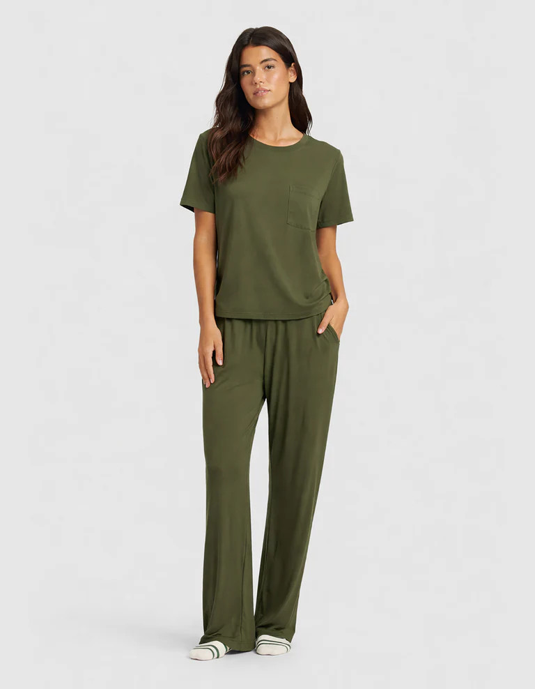 Women's Bamboo Stretch-Knit Lounge Tee & Pants Set | Cozy Earth
