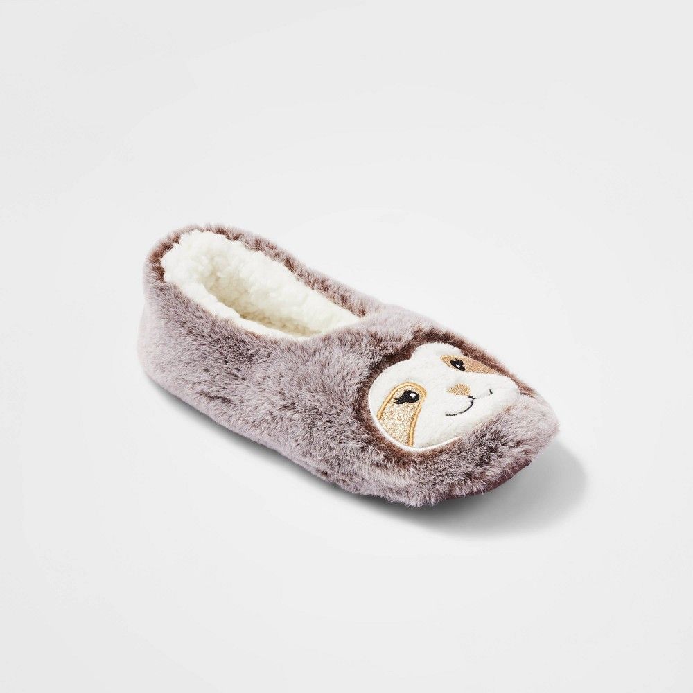 Women's Sloth Faux Fur Pull-On Slipper Socks - Brown S/M | Target
