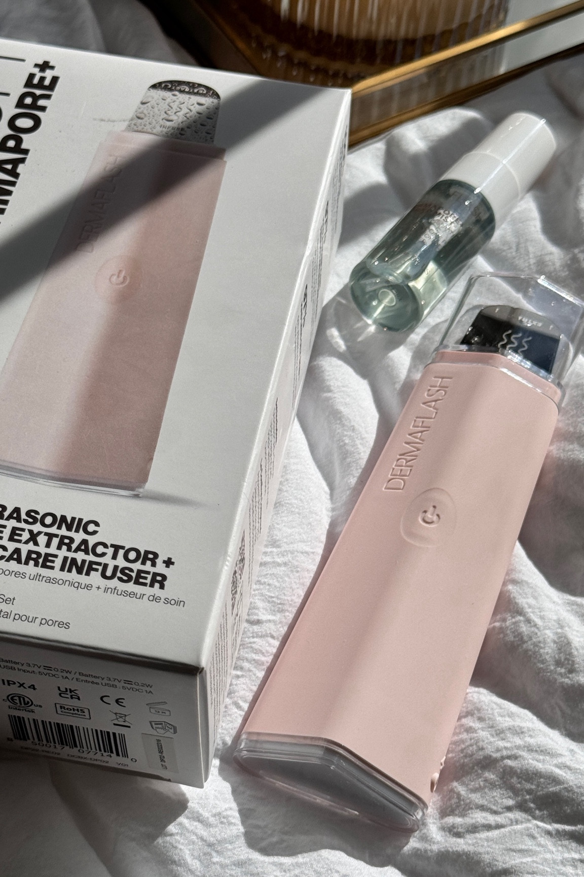 The Dermapore from Dermaflash is such a good gift idea! Use points and keep an eye out for online promo codes  to bring the price down on Ulta. 

#LTKGiftGuide #LTKfindsunder100 #LTKbeauty