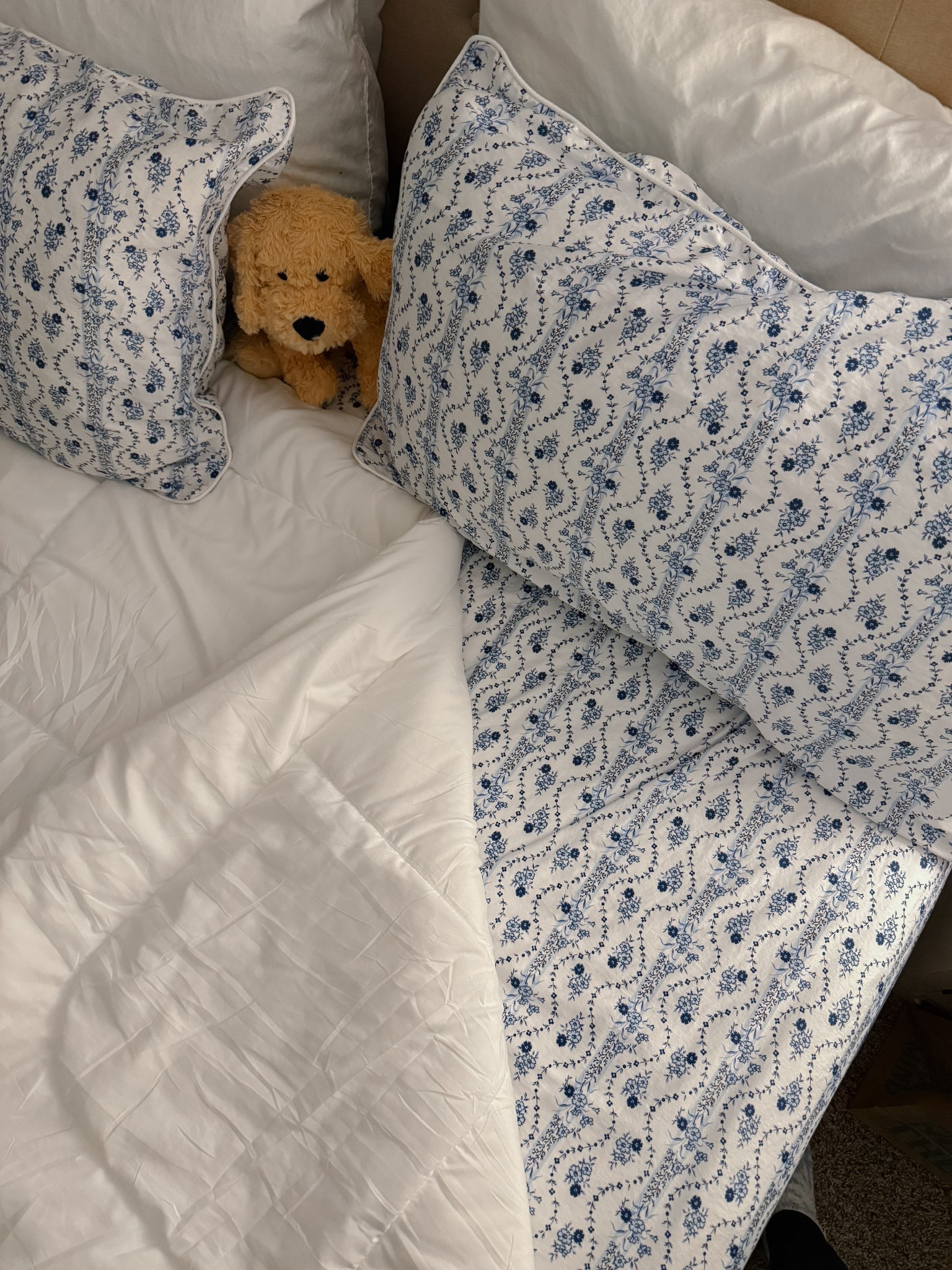 Luxurious bedding makes a great gift for the gal who has it all 🩵

#LTKHoliday #LTKGiftGuide #LTKHome