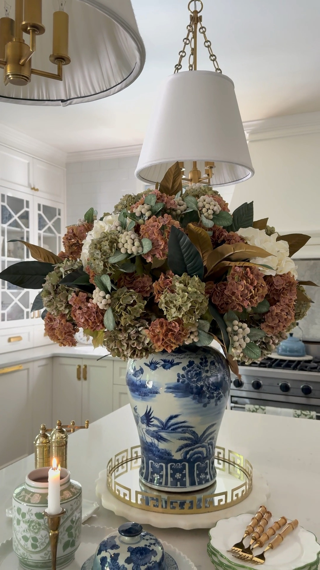 Chic browns, ivories, greens and blues for fall! Create a showstopper arrangement to make a big statement!

Faux flowers, kitchen decor, fall kitchen, fall decor, fall finds, home decor, home finds

#LTKSeasonal #LTKHome