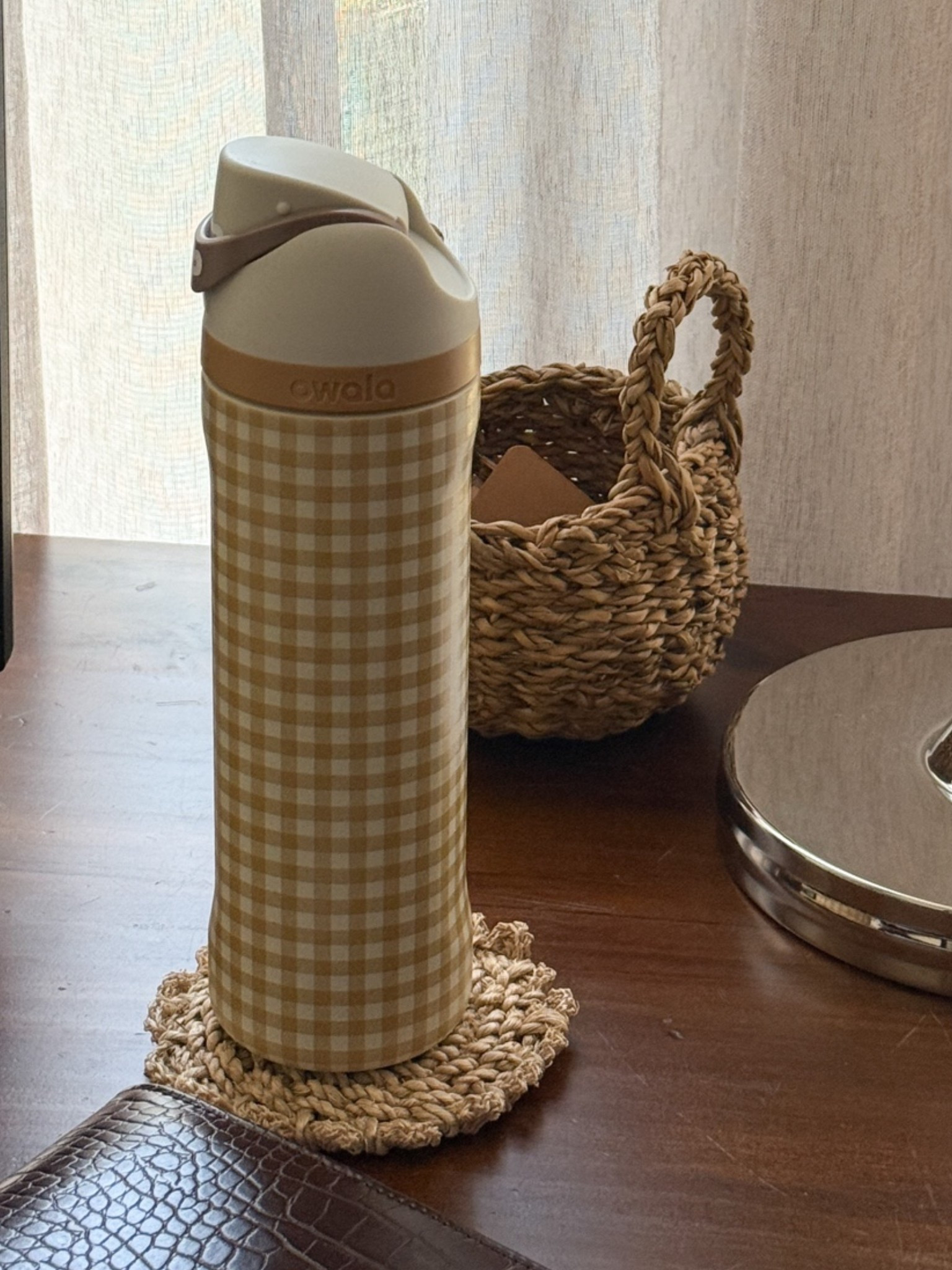 Owala gingham water bottle

#LTKfitnessgoals #LTKselfcare #LTKActive