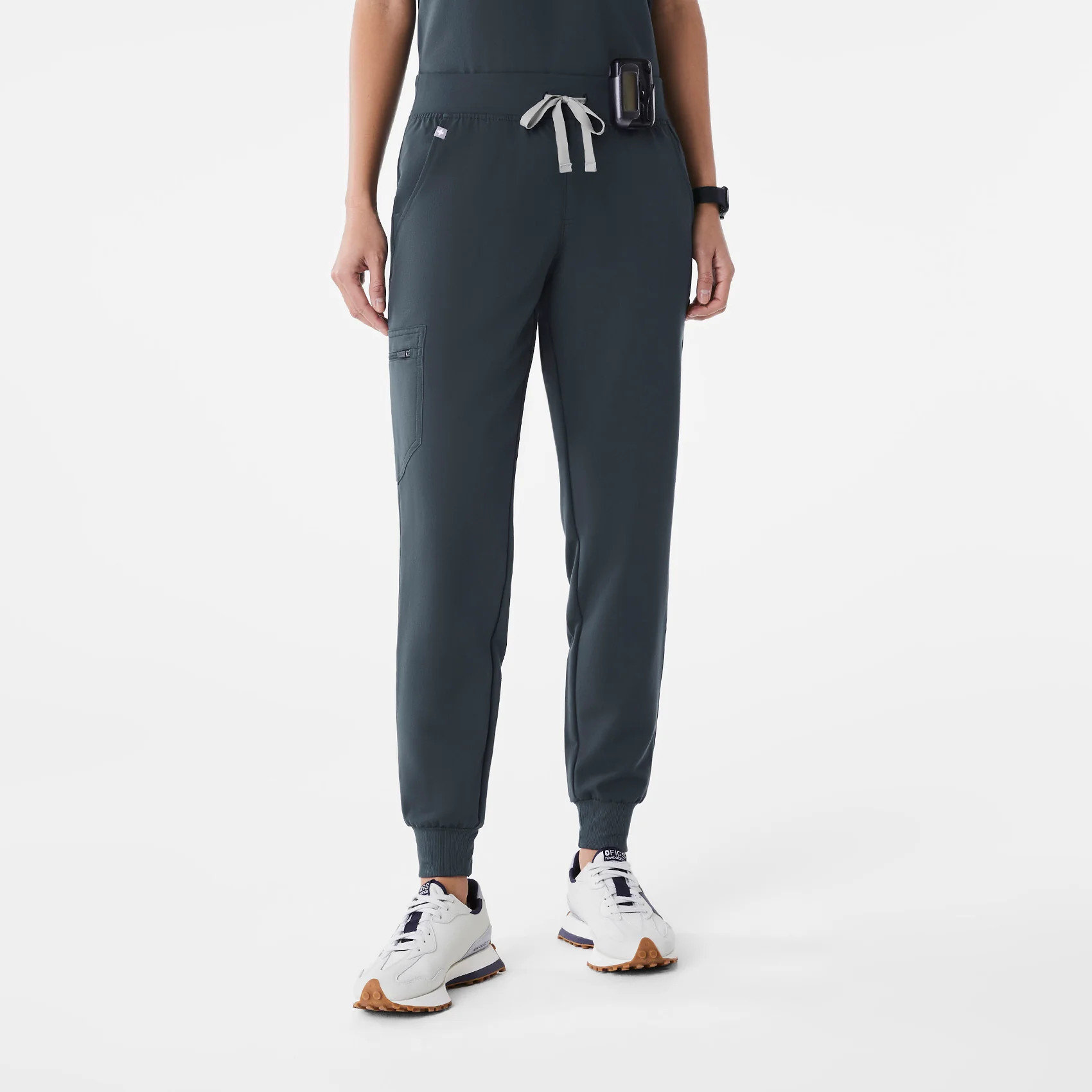 Zamora Jogger Scrub Pants™ | FIGS