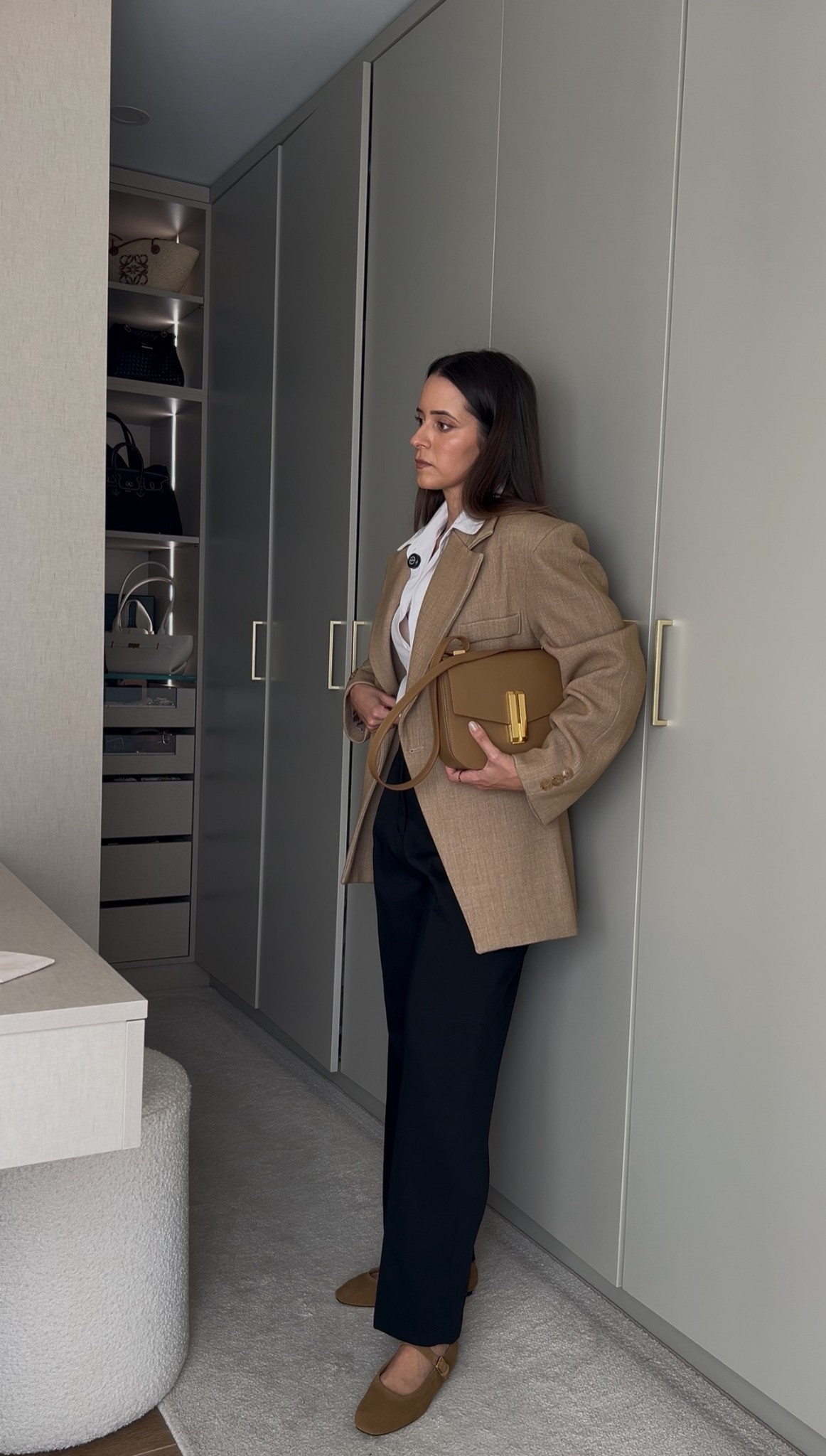 Autumn looks: 2/30 🍂🫶🏽

Blazer: Source Unknown
Shoes: Zara (ref: 3521/410/709)

#LTKSeasonal #LTKWorkwear #LTKStyleTip