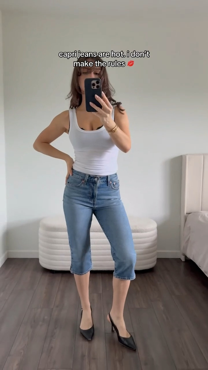 Capri Levi’s 

#LTKootd #LTKPetite #LTKSaleAlert