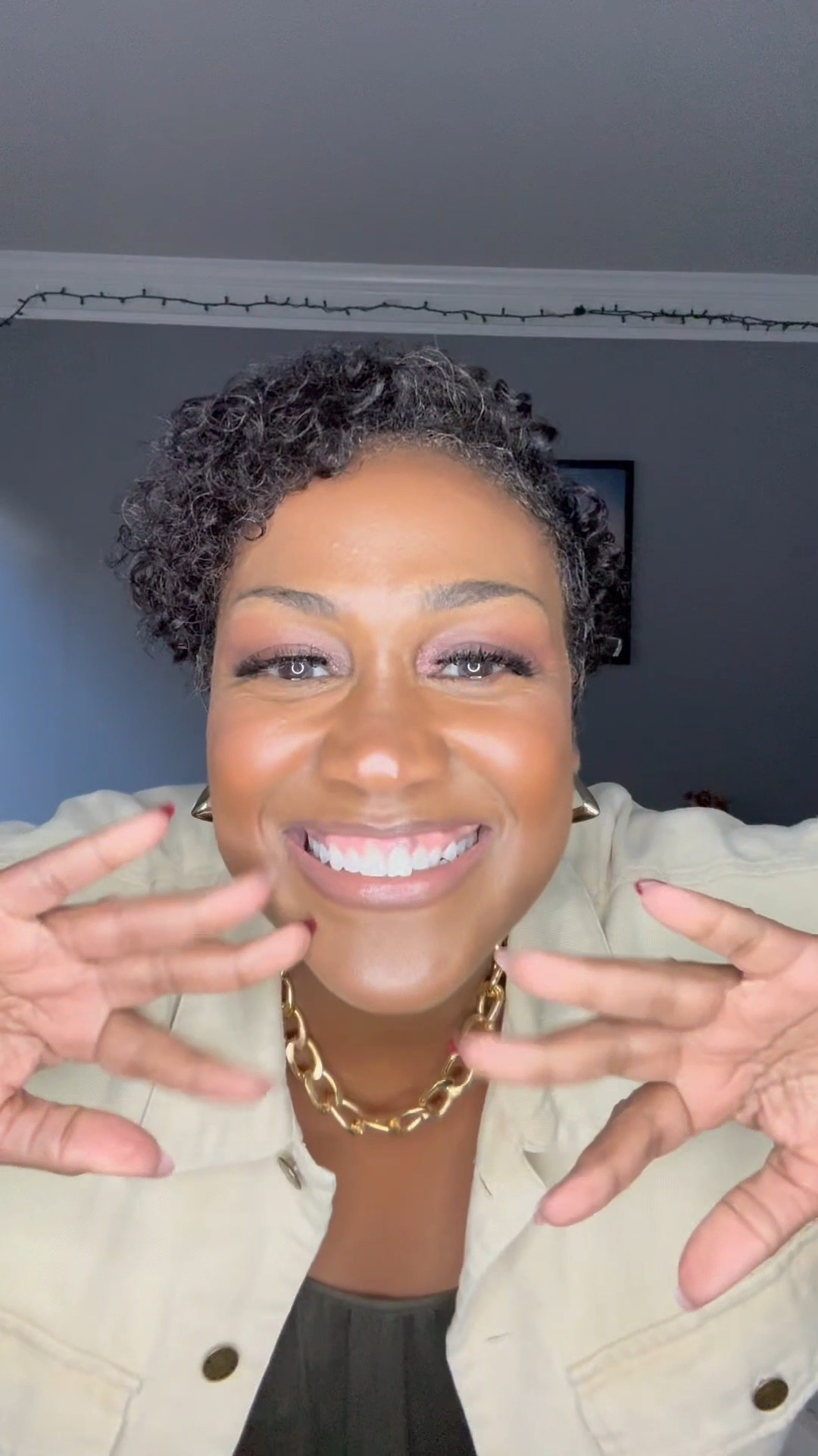 Time for a Kiya Flow

I wore Flowy green jumpsuit, these Gucci green sunnies and God’s grace 💚 It was Easy, breezy, and blessed all the way to church!
#LTKStyle #FaithAndFashion #GucciGirl #Over50AndFly

#LTKOver40 #LTKFindsUnder50 #LTKFindsUnder100