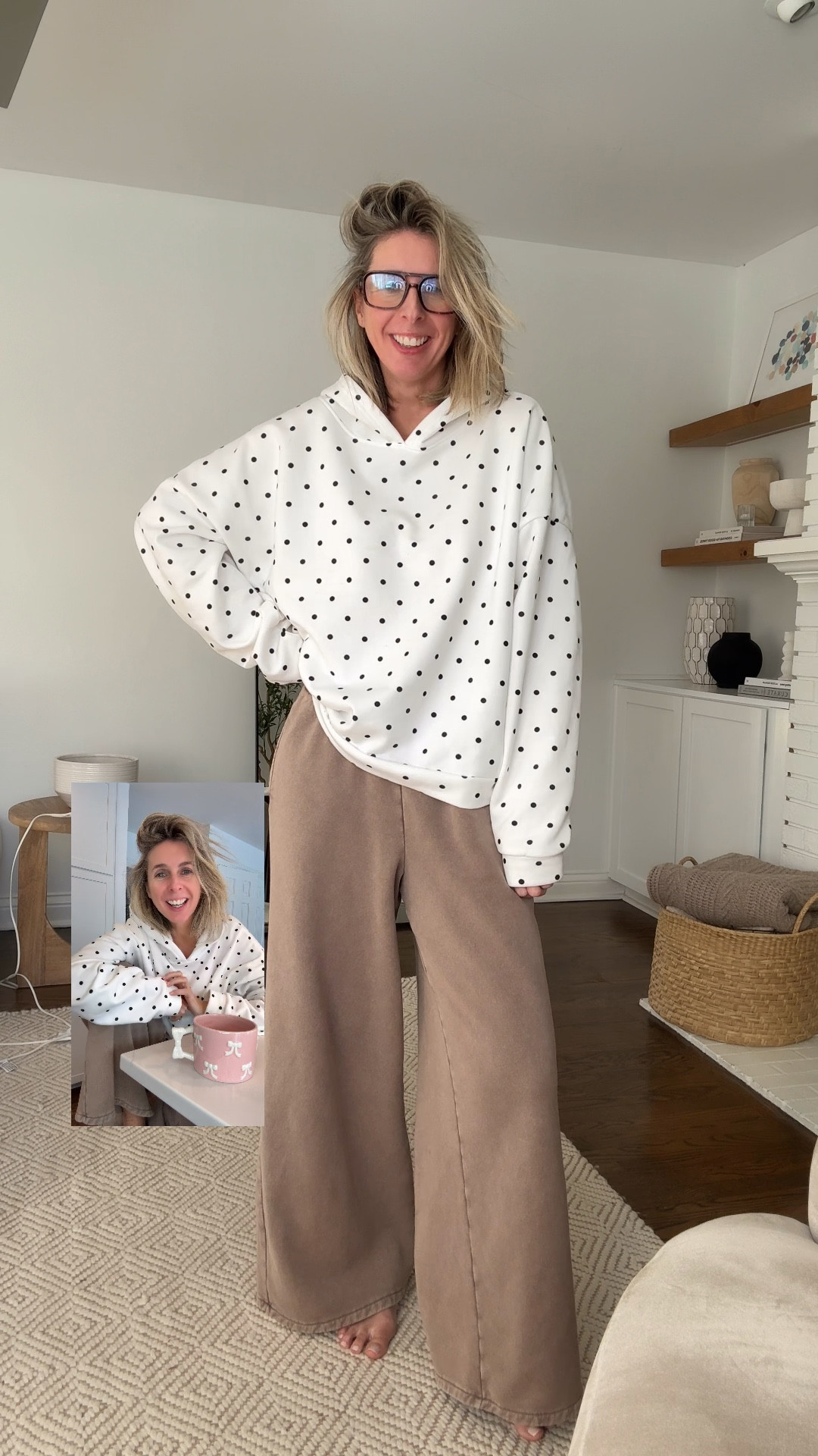 i can’t get enough of this polka dot sweatshirt, and my all time favorite vintage wash sweats! 😮‍💨

if you don’t want this sweatshirt - your teen daughter will! 👌 

sweatshirt - large
sweat pants - small

comfy and cool • lounge clothes • polka dot • wide leg joggers .• weekend outfit • 

#LTKmomlife #LTKOver40 #LTKootd