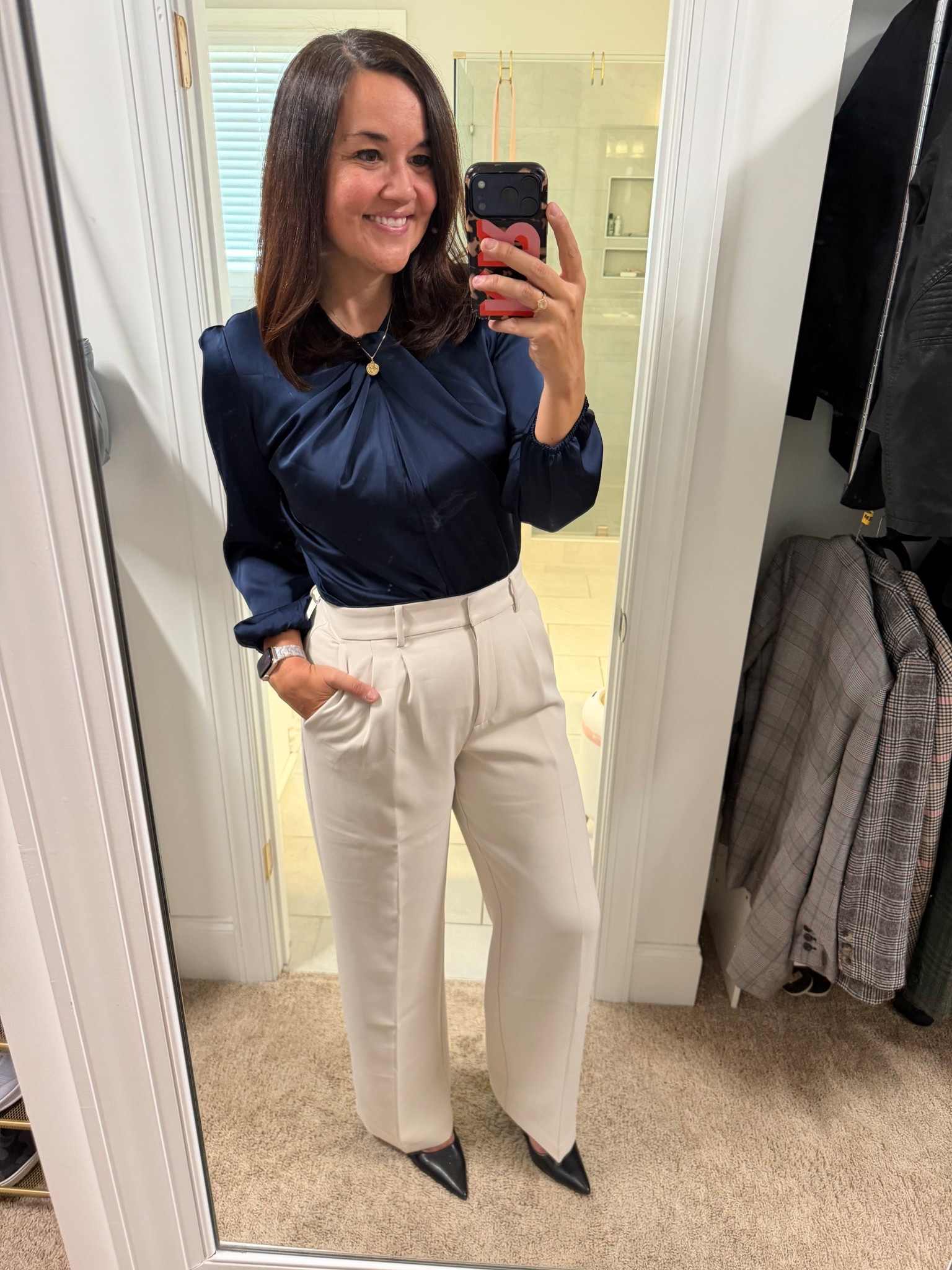 Top - Size Medium 
Pants - Size 8 Long 

#LTKOver40 #LTKdayinmylife #LTKMidsize