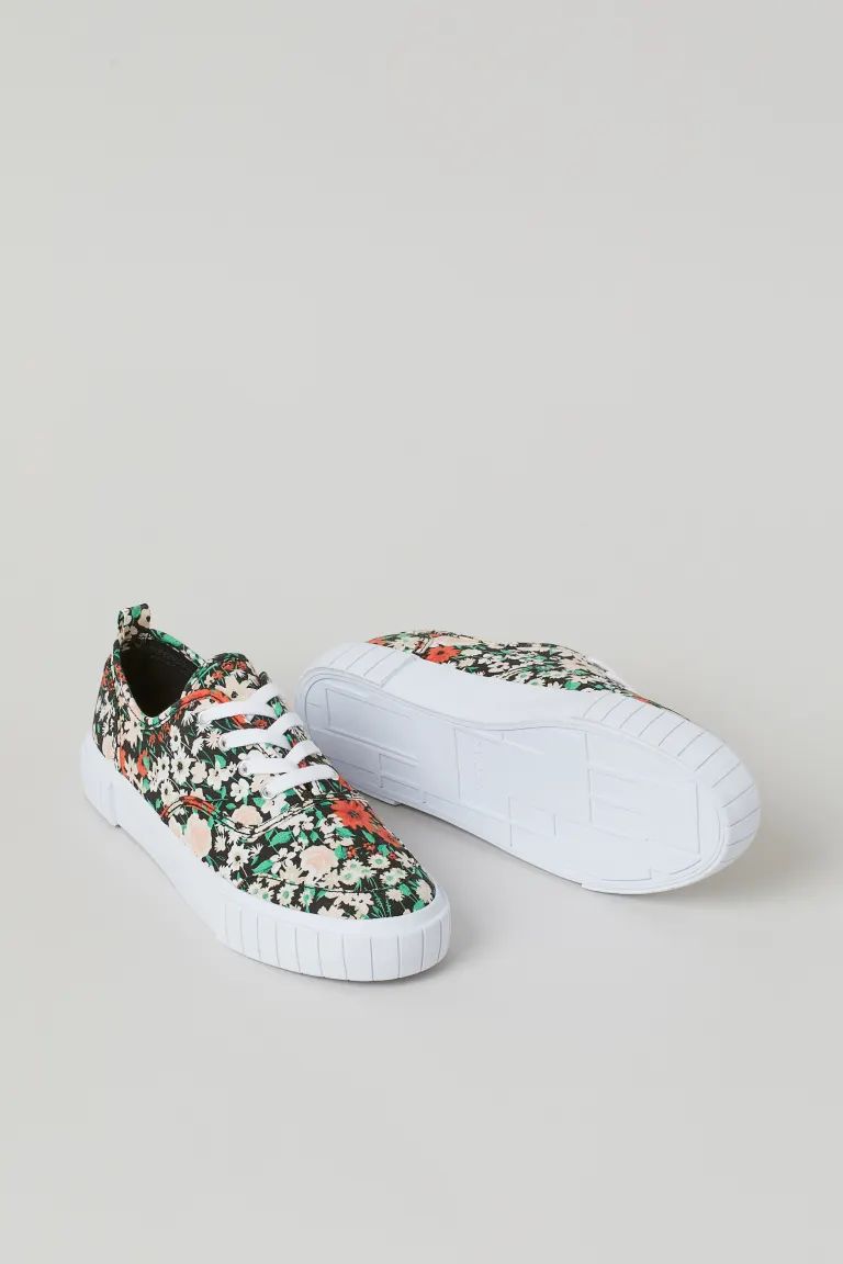 Sneakers | H&M (US + CA)