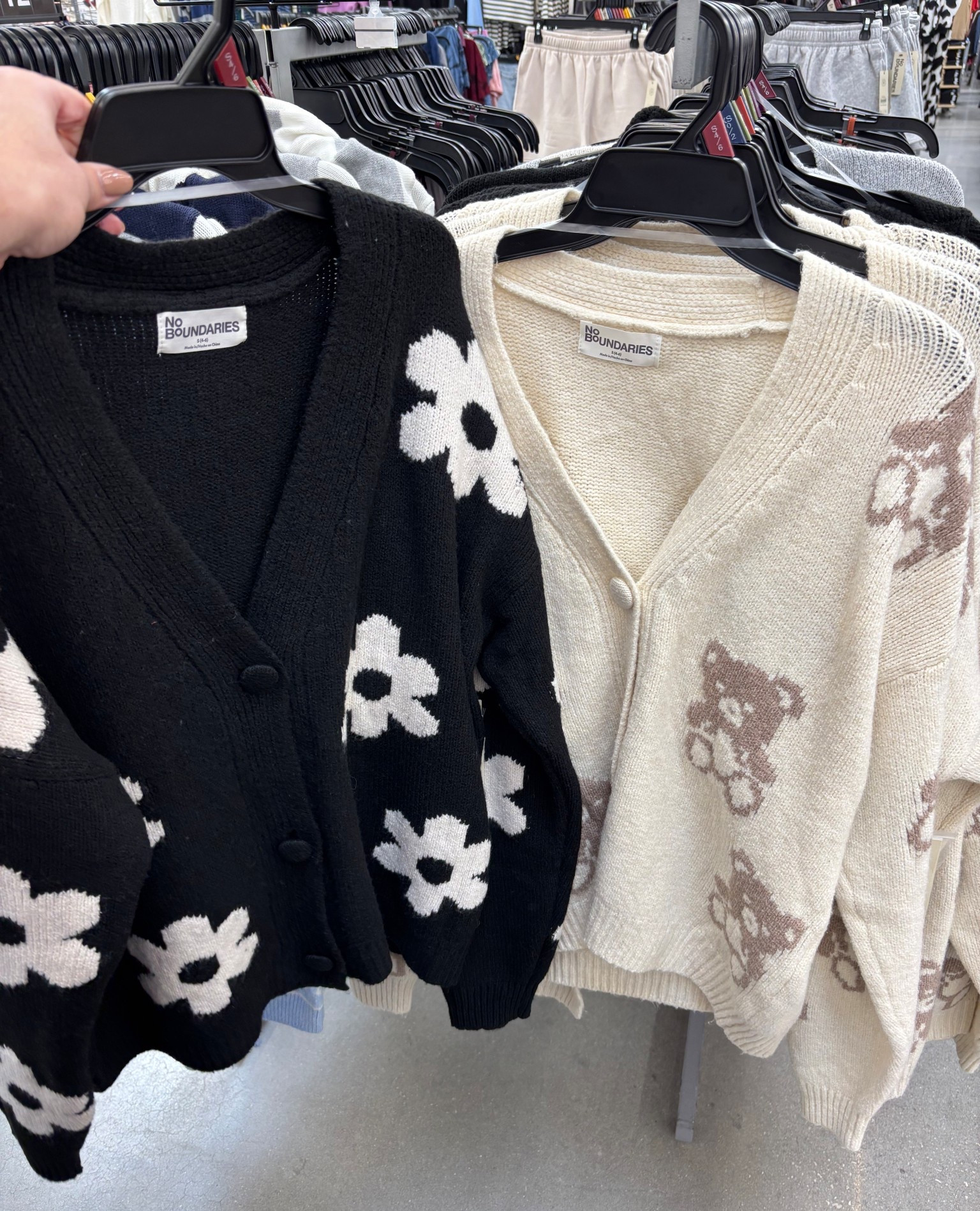 Cozy cardigans for fall- so fun! Pair with jeans, leggings or black satin skirt to dress it up 

#LTKMidsize #LTKStyleTip #LTKFindsUnder50