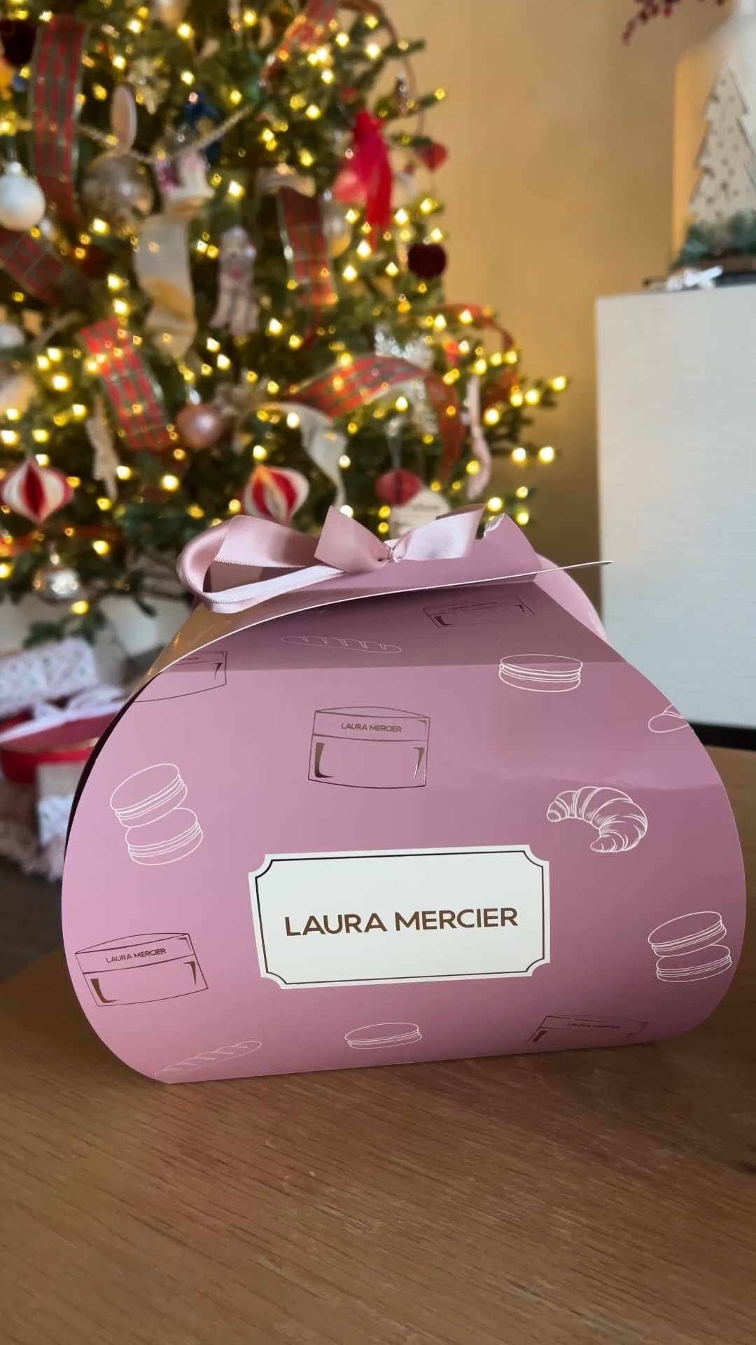 The cutest holiday gifting! Love Laura Merciers make up sets! 

#LTKSeasonal