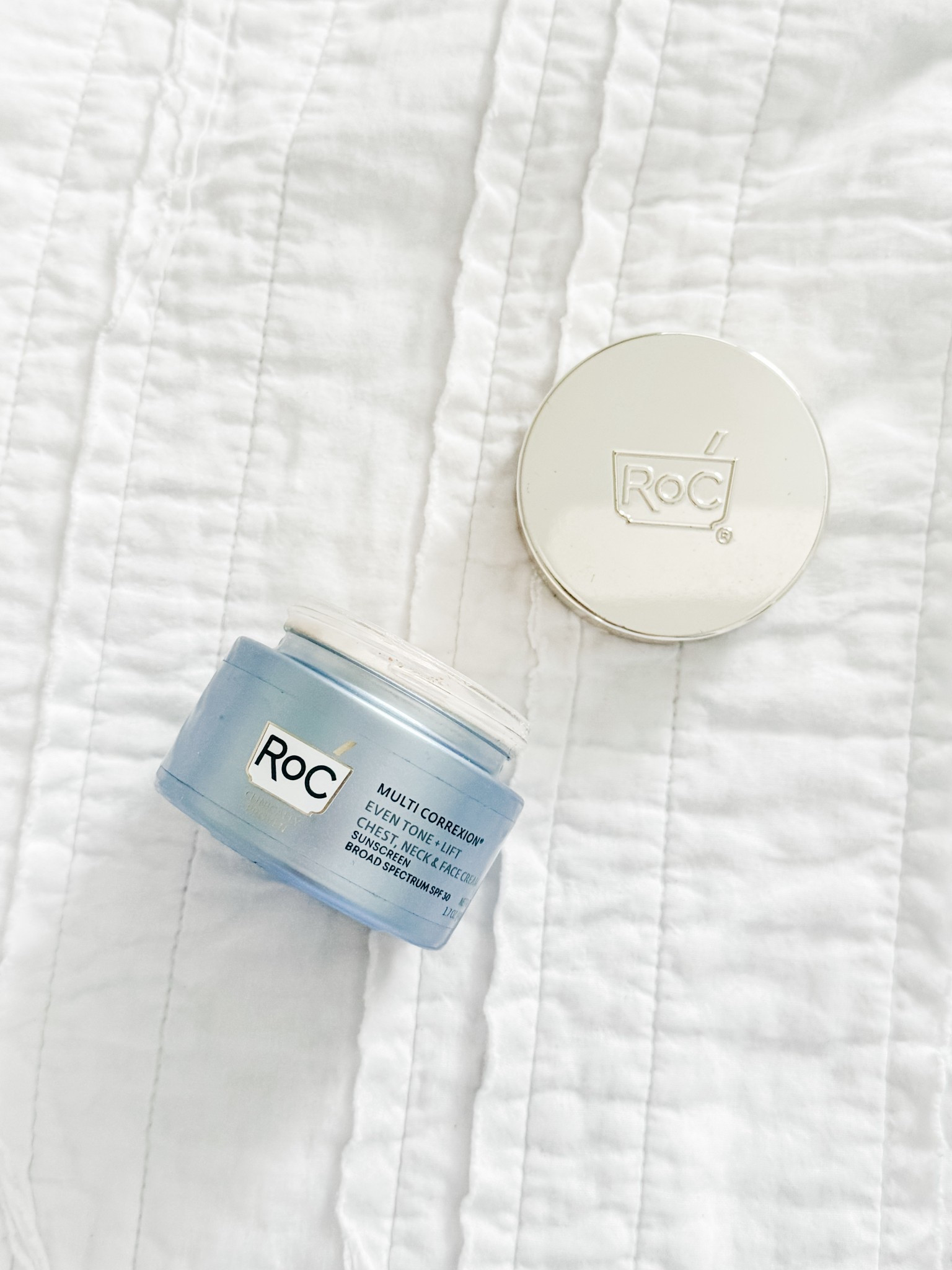 Everyday skincare
Drugstore affordable 
How I got rid of my neck wrinkles 
RoC neck cream 
SPF 30 


#LTKStyleTip #LTKBeauty #LTKFindsUnder50
