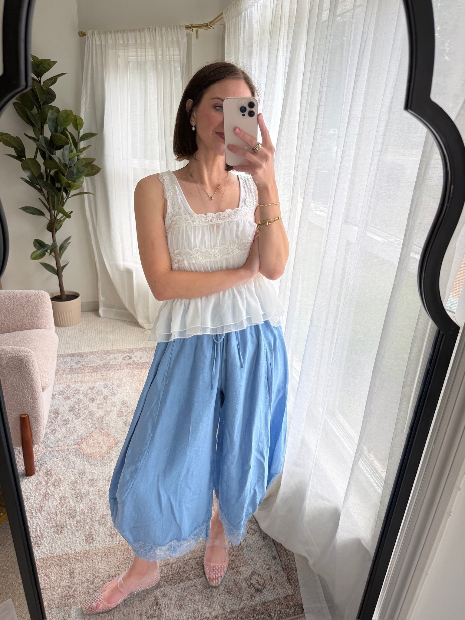 linking my anthro haul!

got a size small in tops & bottoms

anthro, anthropologie, @anthropologie, parachute pants, ruffle top, spring outfit, hallie ragan

#LTKootd #LTKgrwm #LTKdayinmylife