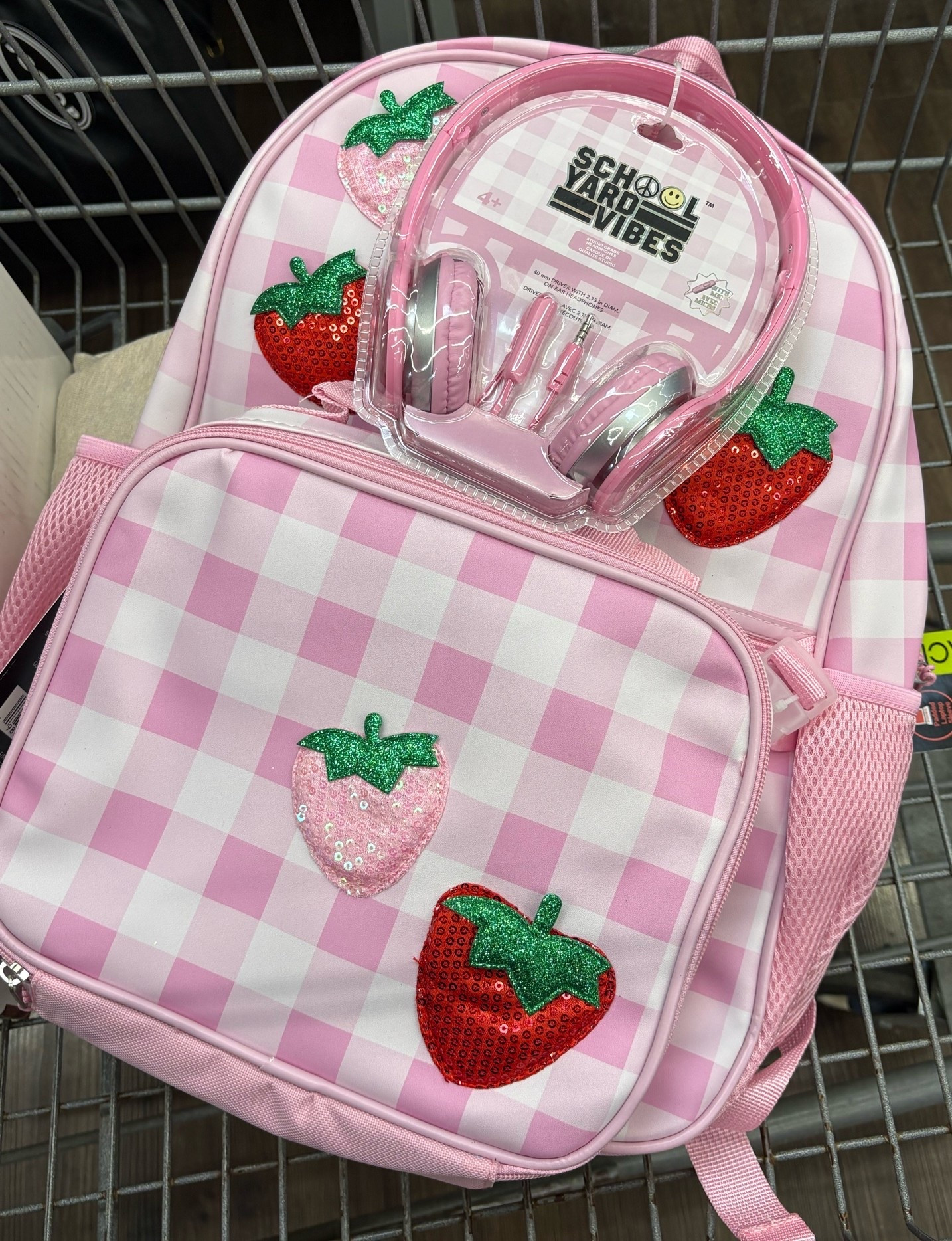 Schoolyard Vibes 17" 3 Piece Backpack Set with Headphones and Kids Lunch Box

Sweet, stylish, and school-ready! 🍓🎒✨

If you’re back-to-school shopping, this Schoolyard Vibes 17” Strawberry 3-Piece Backpack Set is such a fun find! For just $25, you get a 17-inch backpack, matching lunch box, and headphones—everything your student needs in one adorable set.

The strawberry print is perfect for kids who love colorful, playful designs, and it’s a great way to start the school year with something they’ll actually be excited to carry. Whether they’re heading to elementary or middle school, this set makes back-to-school shopping easy and budget-friendly.

Cute, practical, and an amazing value? Yes, please! 🍓

#LTKKids #BackToSchool #StrawberryBackpack #SchoolSupplies #KidsBackpack #LunchBox #StudentEssentials #SchoolStyle #WalmartFinds #MomFinds #AffordableSchoolSupplies #LTKFinds

#LTKSeasonal
