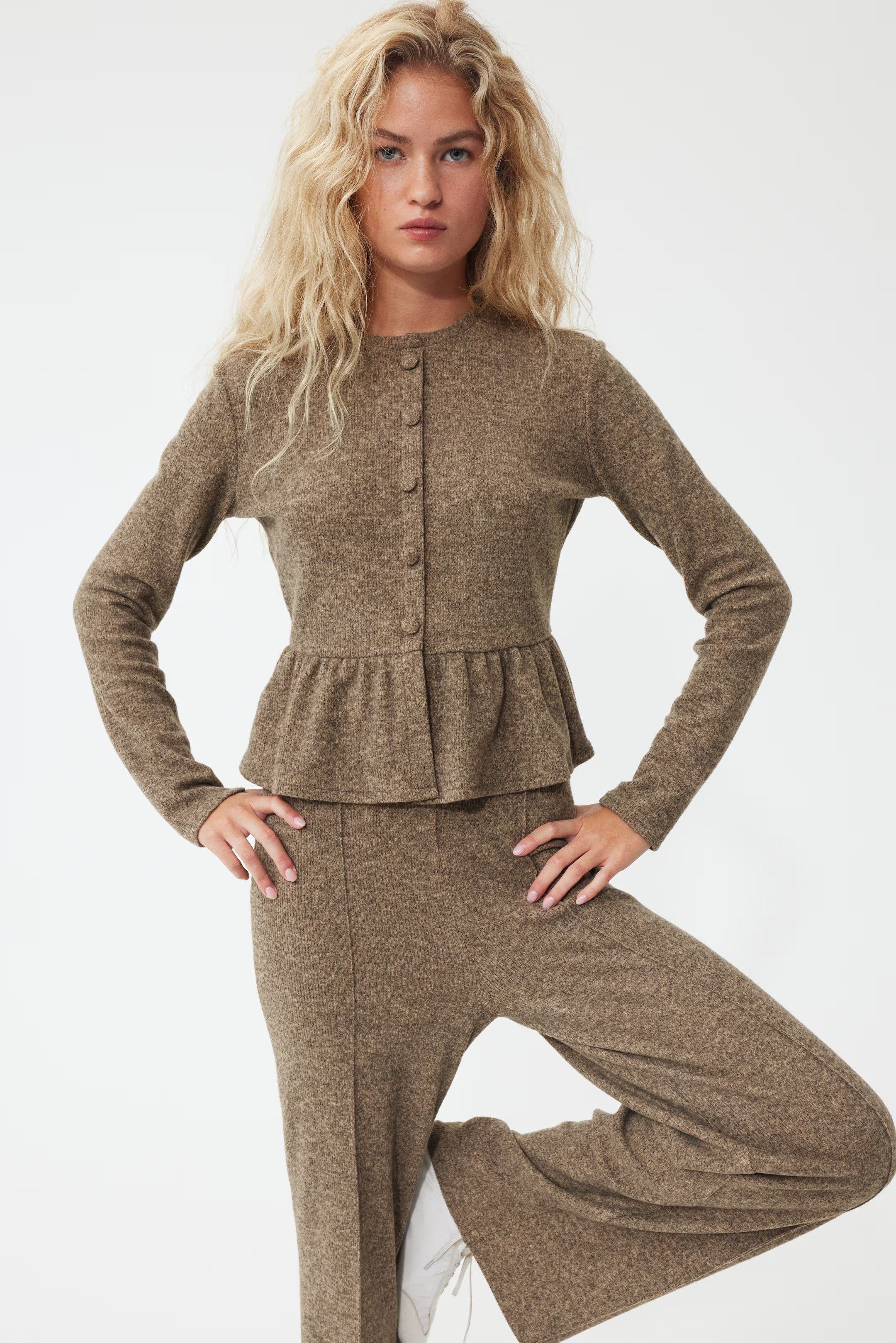 Peplum cardigan | H&M (UK, MY, IN, SG, PH, TW, HK)