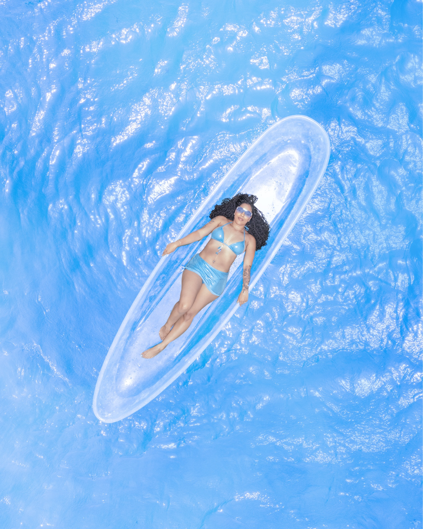 Another Amazin 3-piece set! With skirt for full coverage. Still cute, still bright! From Amazon! Clear Kayak photo shoot provided by ClearKayakDR ! Highly recommend 
Link to suit here: https://a.co/d/0avNCiAo
(I will make commission off of this link). 

#LTKSwim #LTKTravel #LTKBeauty