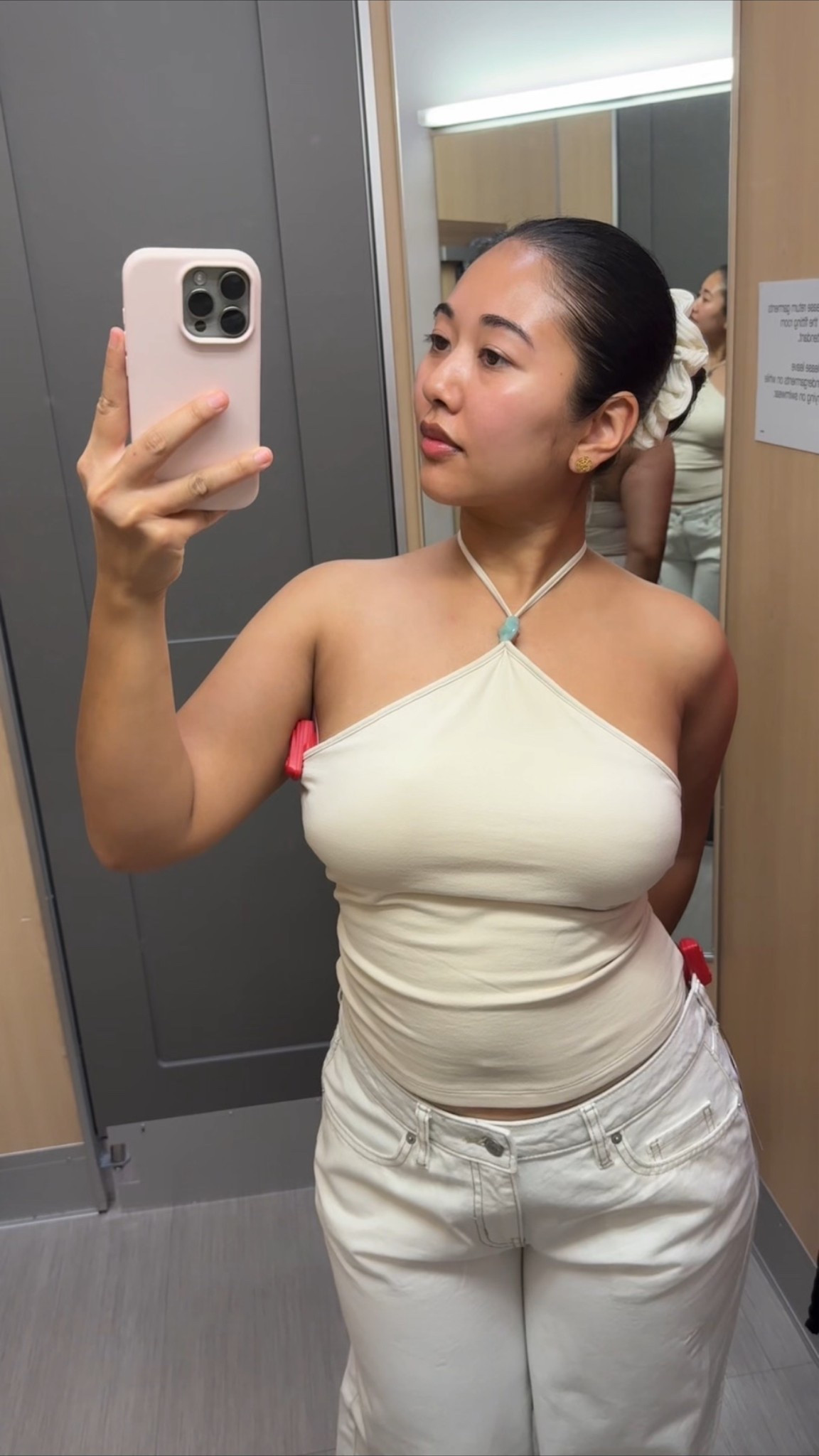Wearing size M