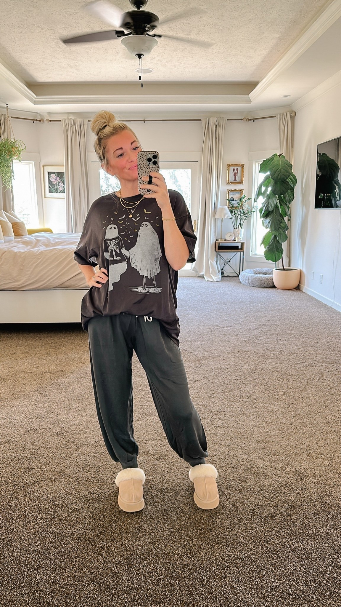 cozies on repeat 👻 

#LTKStyleTip #LTKFindsUnder50 #LTKSeasonal