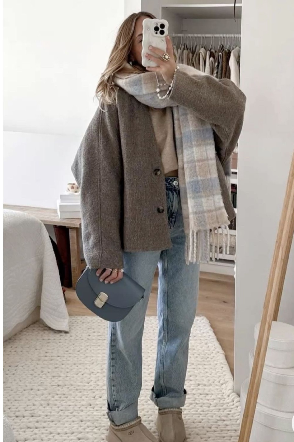 Fall sweater outfit inspo🧸

#LTKStyleTip #LTKFindsUnder50 #LTKSeasonal