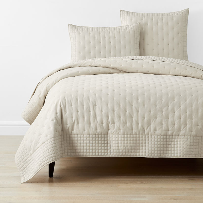Pintuck Quilt - Oatmeal, Twin | The Company Store