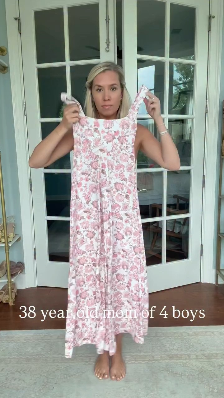Style my favorite new @smithandquinn pieces with me. Let me know if you want links to shop these looks! (I’ll send you my discount code too!)☀️ CODE: MORGANK15

#smithandquinn #summerwardrobe #momlooks #vacationlooks

#LTKgrwm #LTKdayinmylife #LTKMothersDay