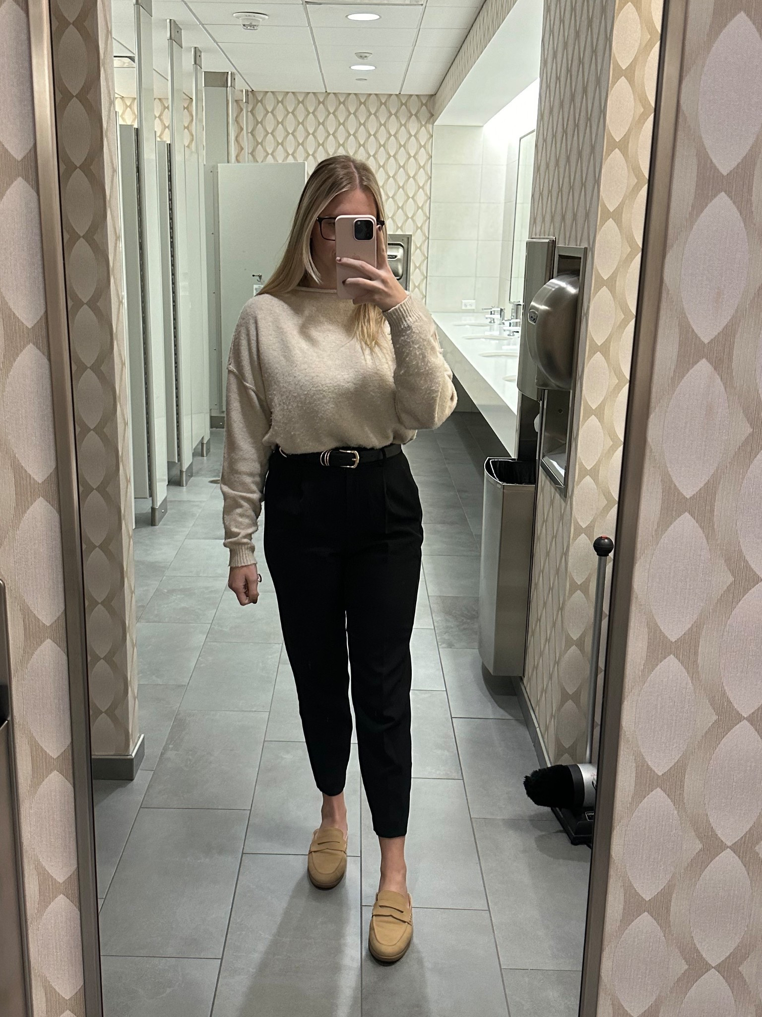 Work outfit

#LTKStyleTip #LTKWorkwear #LTKootd