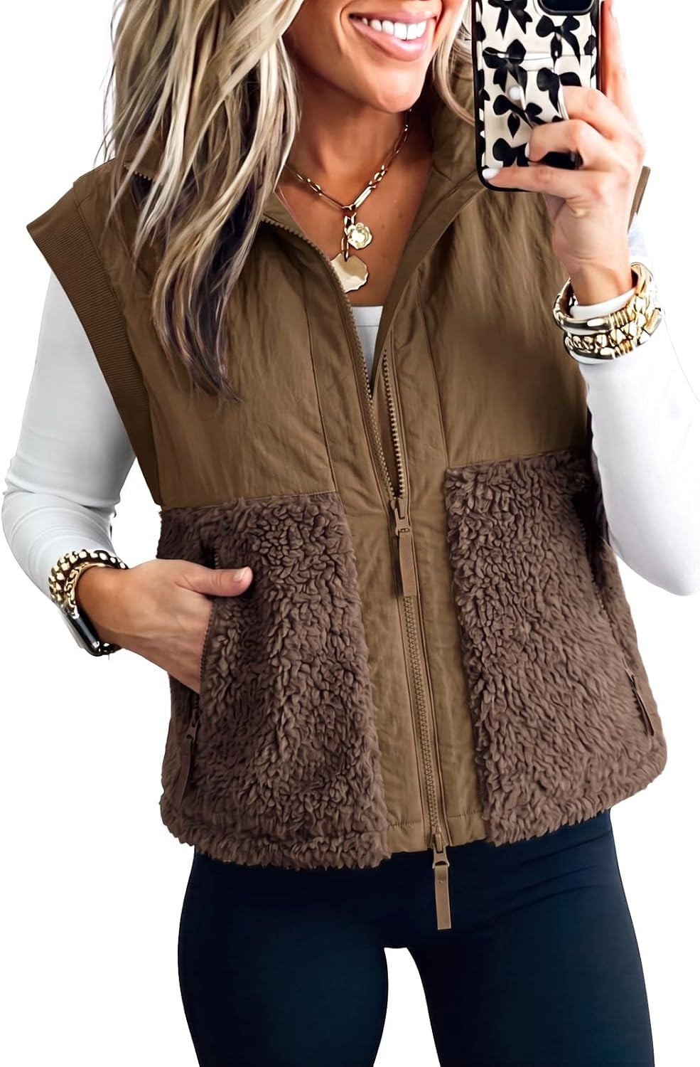 Fisoew Womens Sherpa Fleece Puffer Vest Patchwork Zip Up Sleeveless Jacket | Amazon (US)