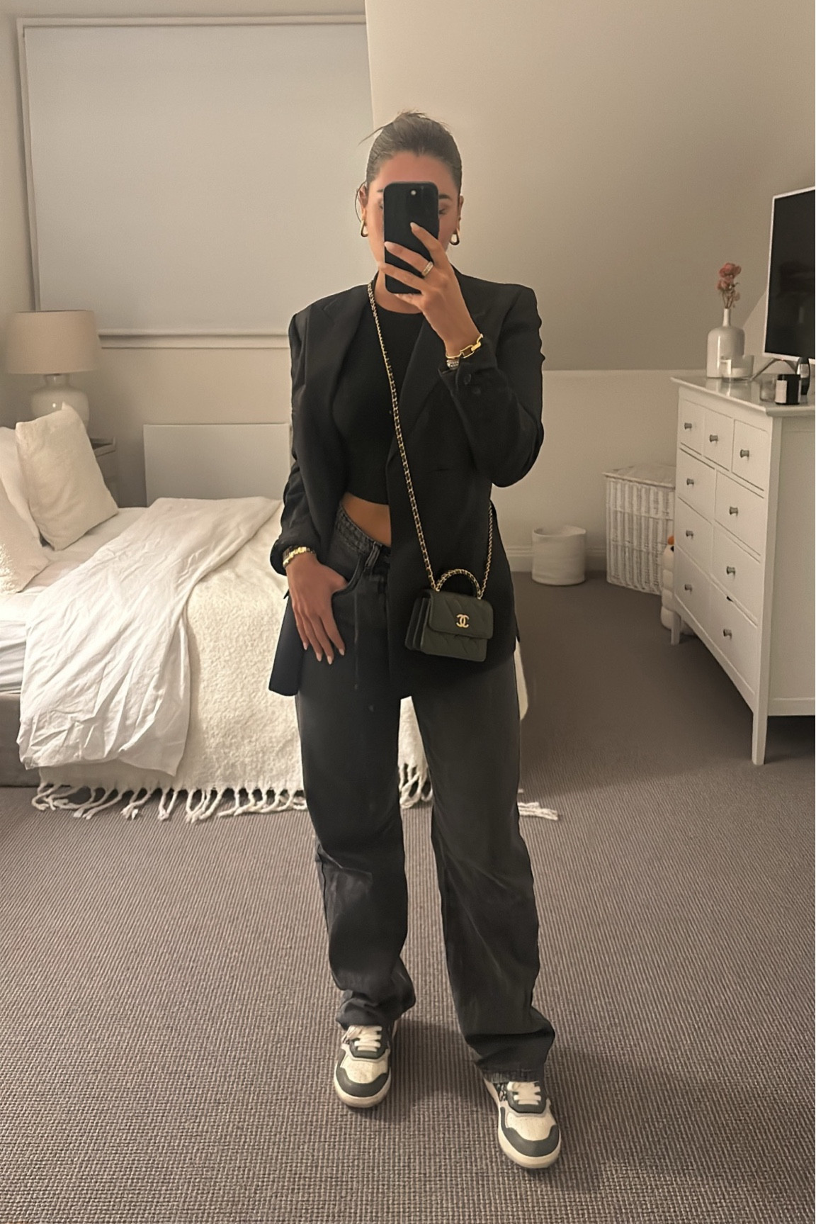 outfit of the night 

#LTKSeasonal #LTKstyletip #LTKGiftGuide