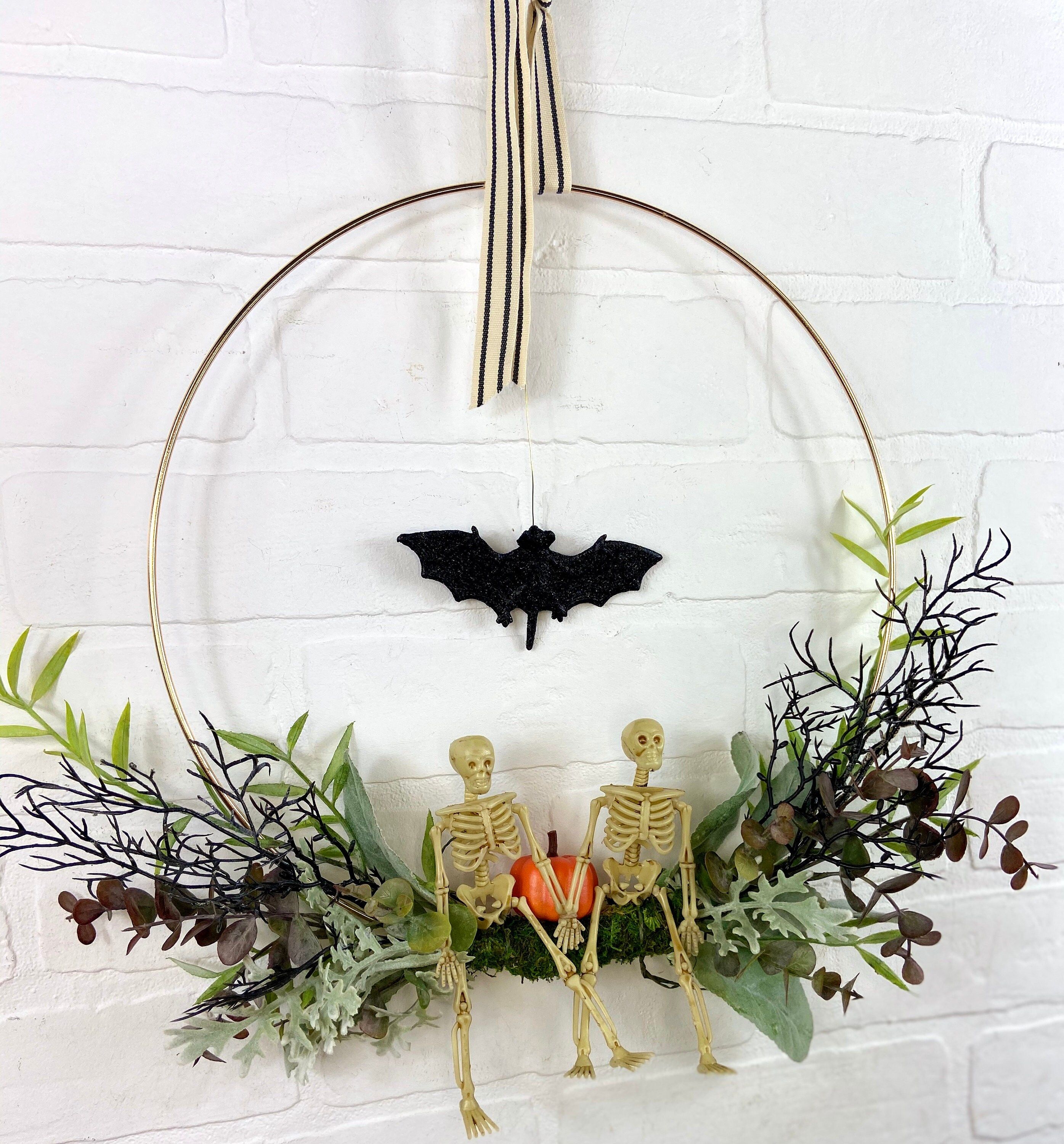 Halloween Bat Wreath, Modern Halloween Hoop Wreath,Skeleton Decoration,Simple Pumpkin Wreath,Fall... | Etsy (US)