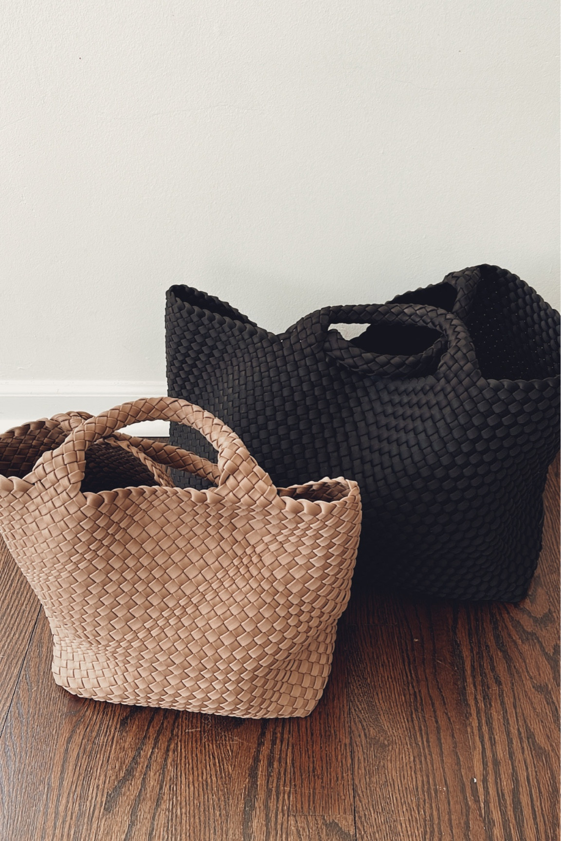 Naghedi St Barths dupe on Amazon! This is legit. Look for less. Save or splurge. Handbags. Summer style  

#LTKstyletip #LTKFind #LTKitbag