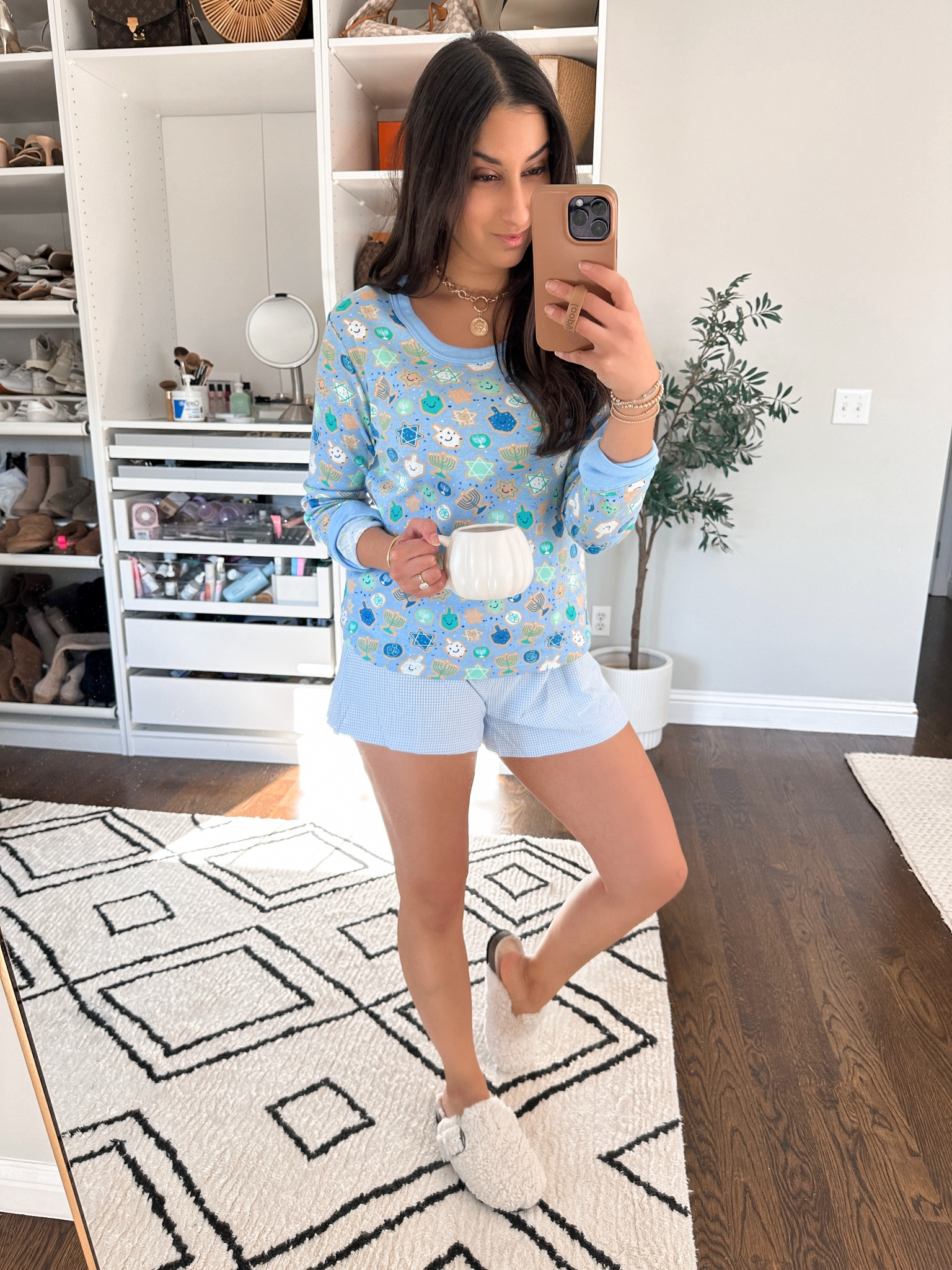 Holiday PJs for Hannukah! 💙✨



Holiday pjs, Hannukah pjs, family pajamas, channukah pajamas, menorah, holiday pajamas, target pajamas, soft Hannukah pjs, gift guide, Hannukah gift, family pjs, pjs gift, pajamas gift 