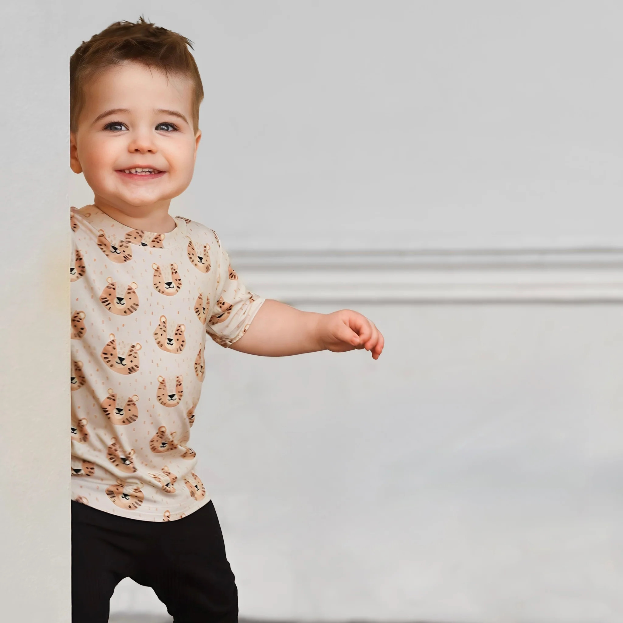 BASIC TEE- Wild | millie + roo