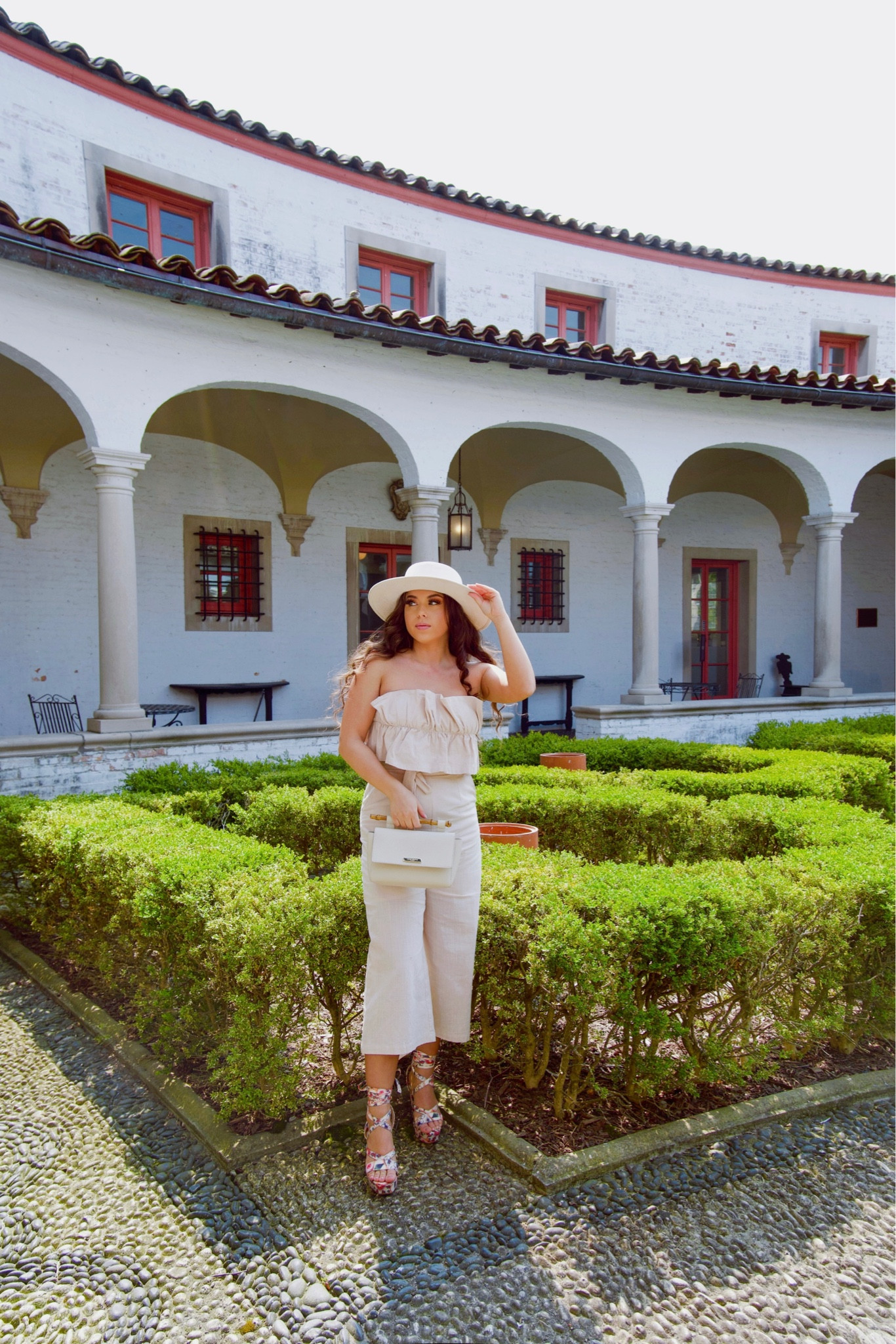 Fall outfit 

#LTKfindsunder50 #LTKSeasonal #LTKtravel