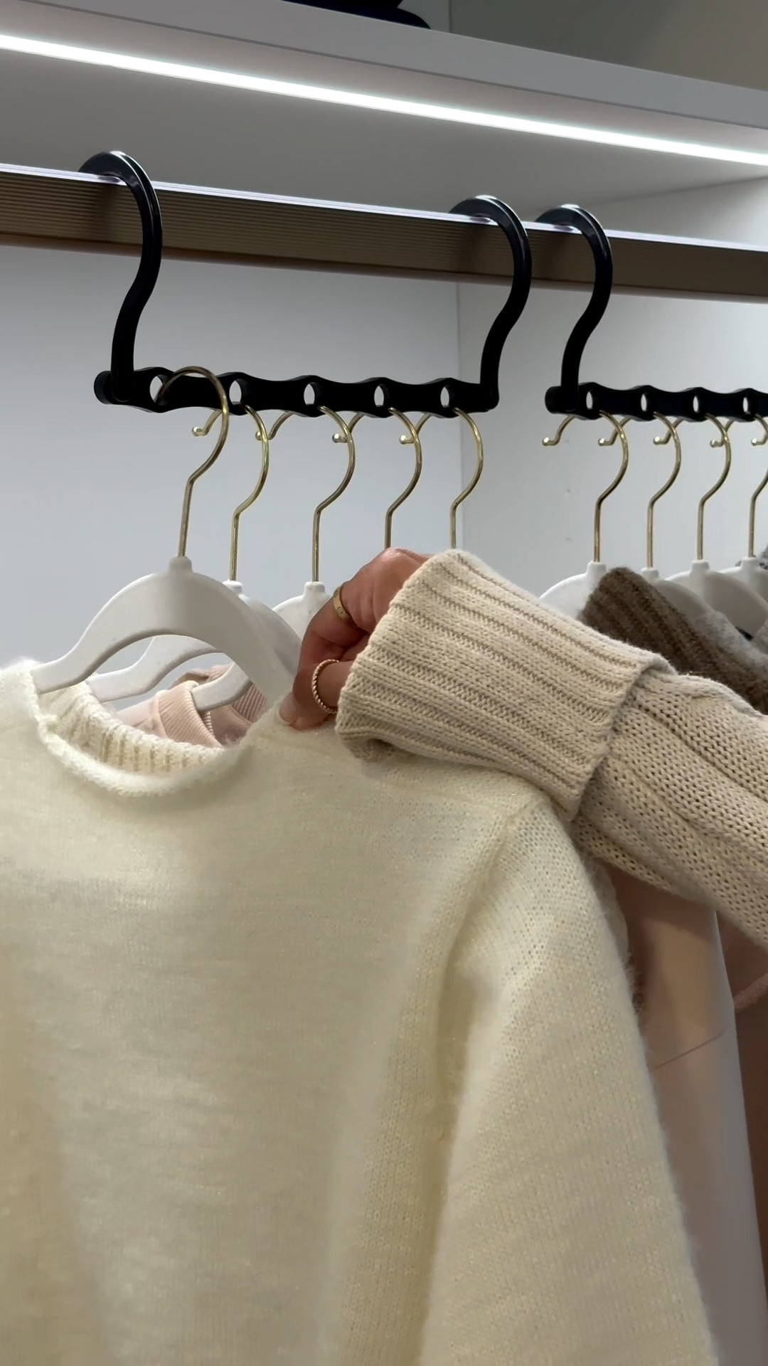 Scroll to shop!! Follow for more!!! Xo! ✨

#LTKootd #LTKmomlife #LTKHome