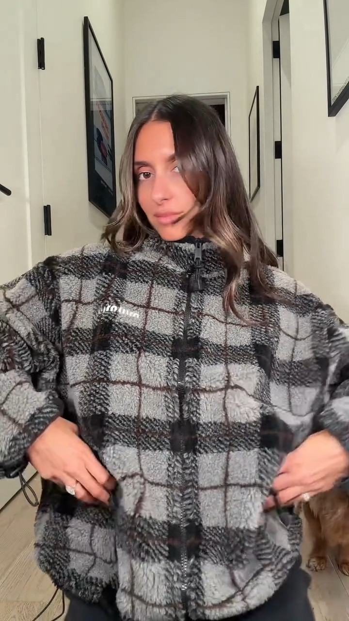 I just want to be a part of the Miu Miu fleece gate