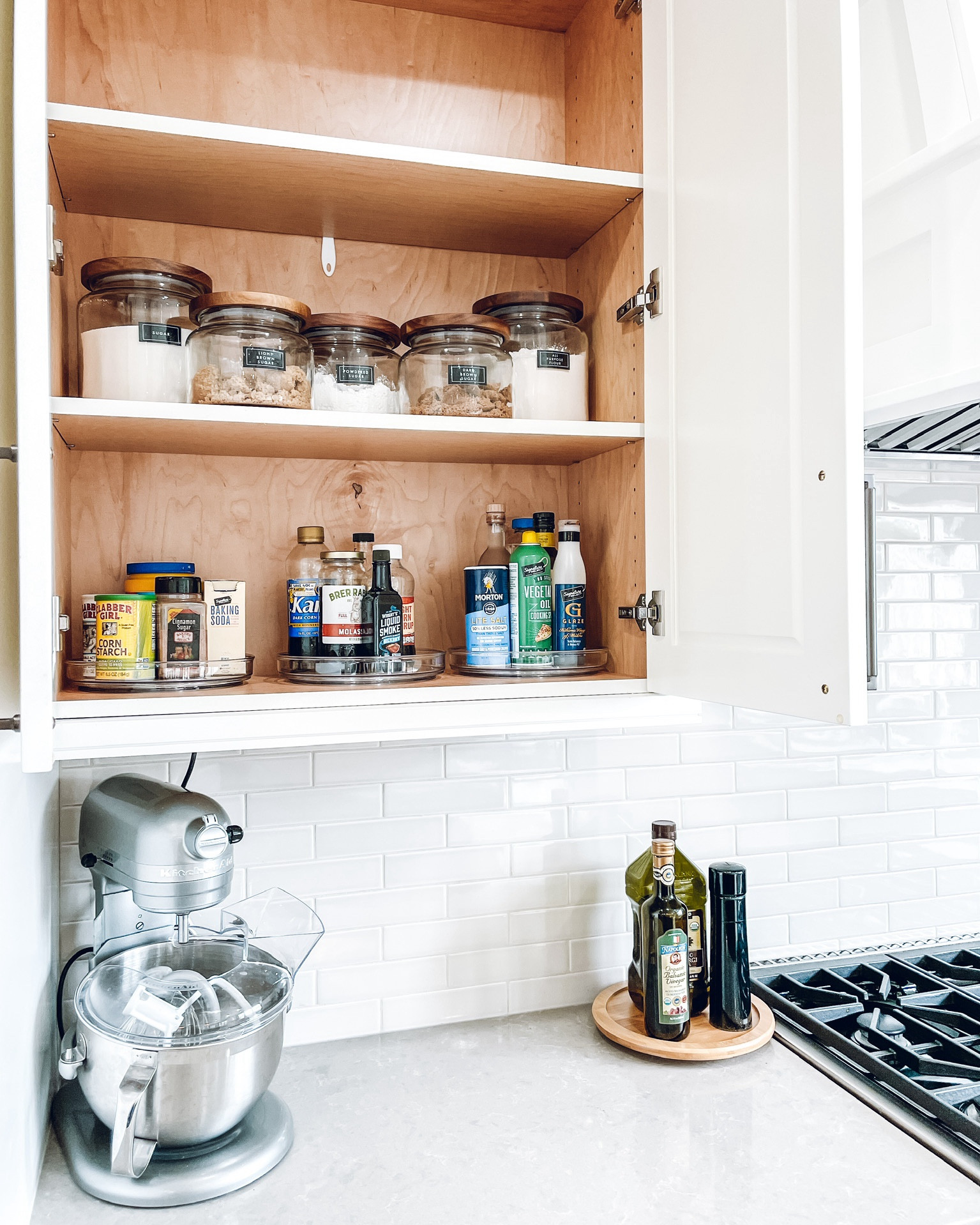 Kitchen Organizationn