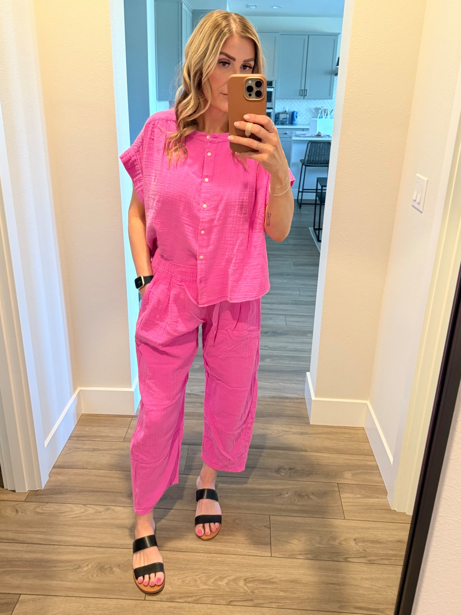 Sunshine season just got sweeter!
Light, breezy, and so on trend. This summer outfit comes in many color options and the sandals are the perfect pair! Would make a great coverup as well! 
Tap to shop before they’re gone!

Bottoms: size small
Top: size medium
#LTKsummer #budgetfinds #summeroutfit 

#LTKFindsUnder50 #LTKSaleAlert #LTKSummerEdit