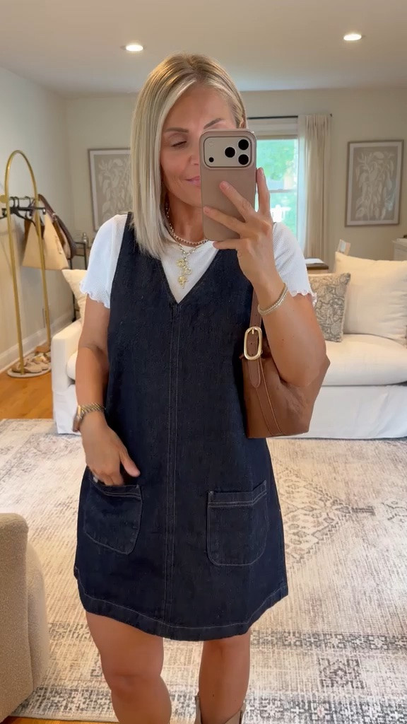 Last day to shop the Old Navy sale! 🛍️ Everything is 40% off, so if you’ve had your eye on something, now’s the time to grab it before the sale ends! ✨

old navy sale, old navy 40 off, old navy finds, old navy outfits, affordable fashion, affordable clothing, women’s fashion, summer outfits, fall fashion, old navy new arrivals

#LTKSaleAlert #LTKootd #LTKSeasonal