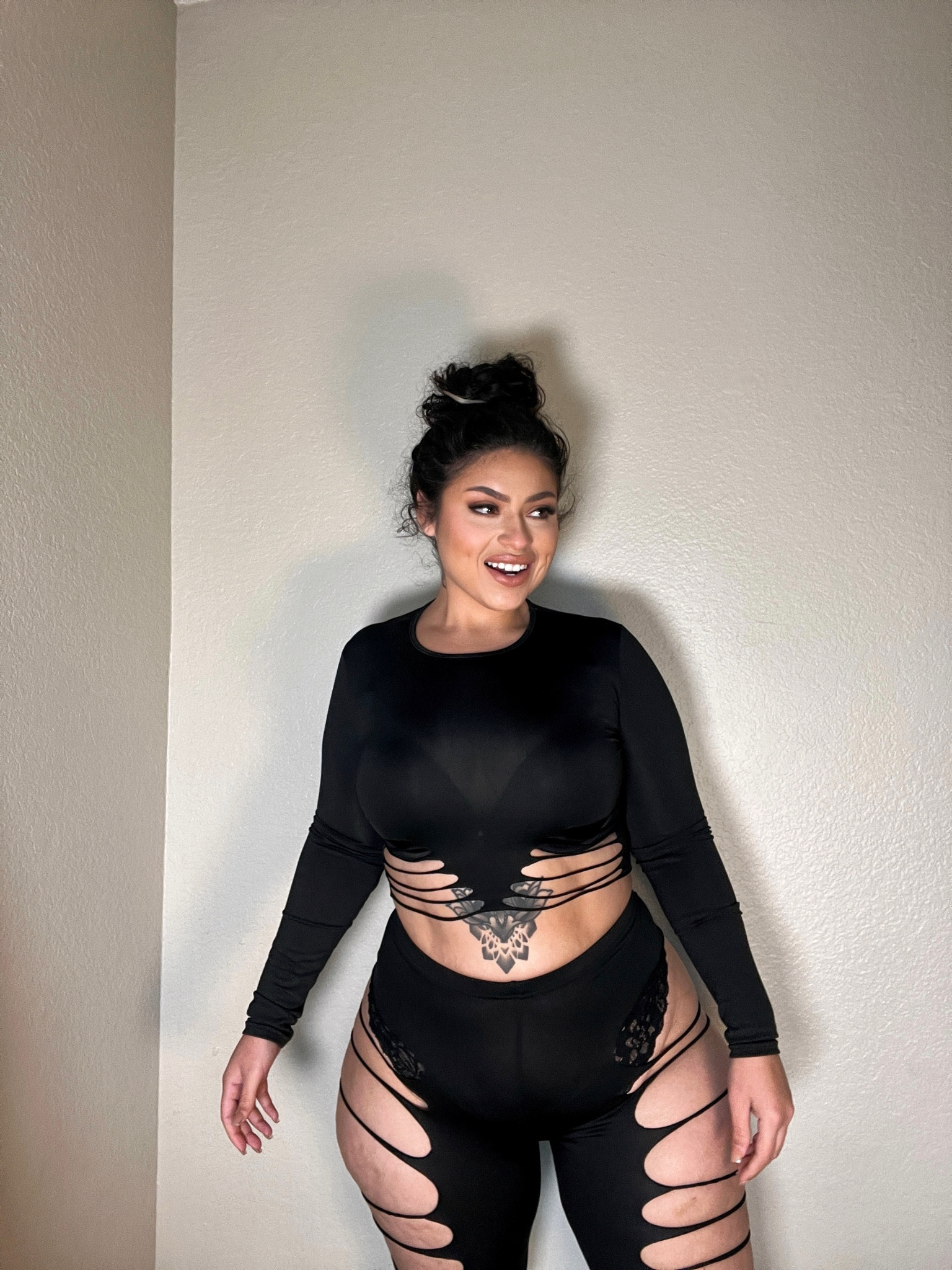 Cutout set 