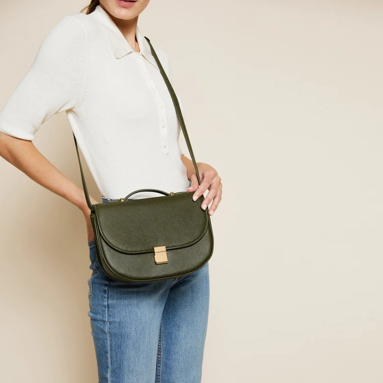 Katy Small Saddle Crossbody | Full grain leather Black Onyx | Leatherology