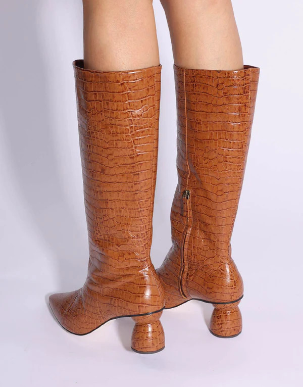 KIRBY BROWN | VICSON GROUP LLC