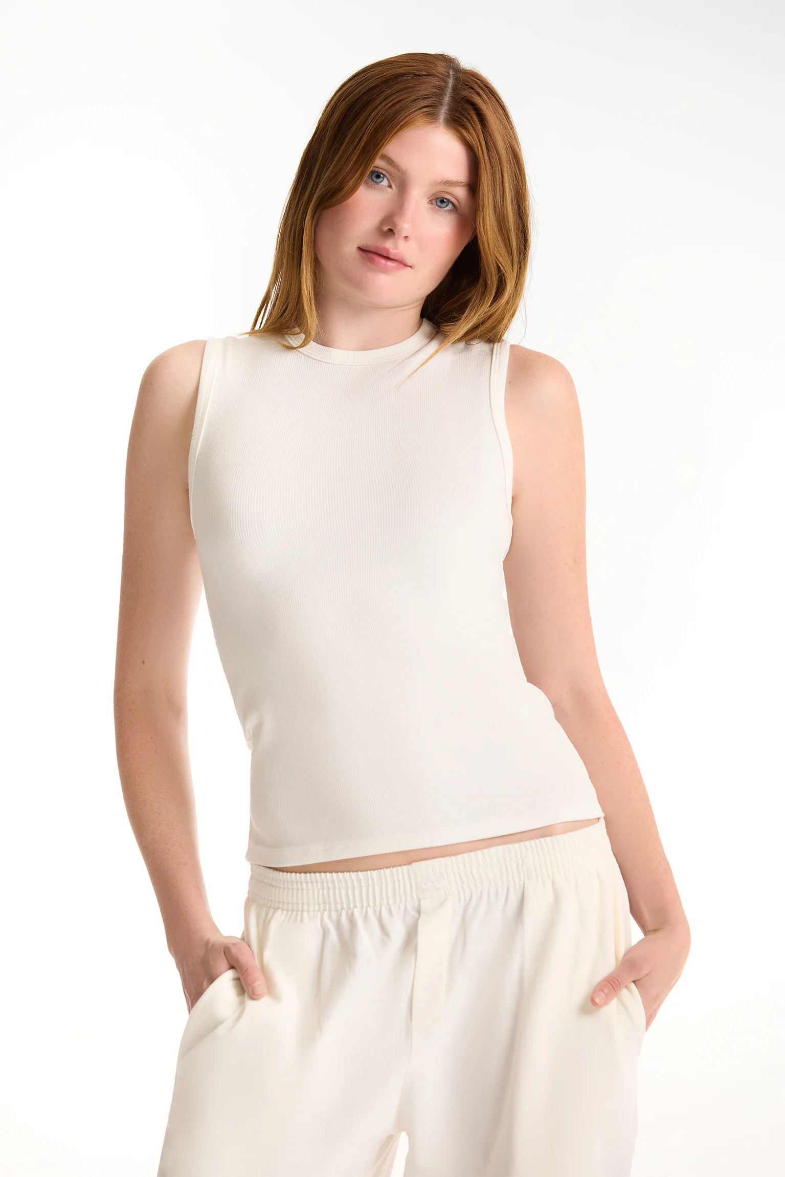 RIBBED MODAL BODY MUSCLE TANK - BLANC | SET Active