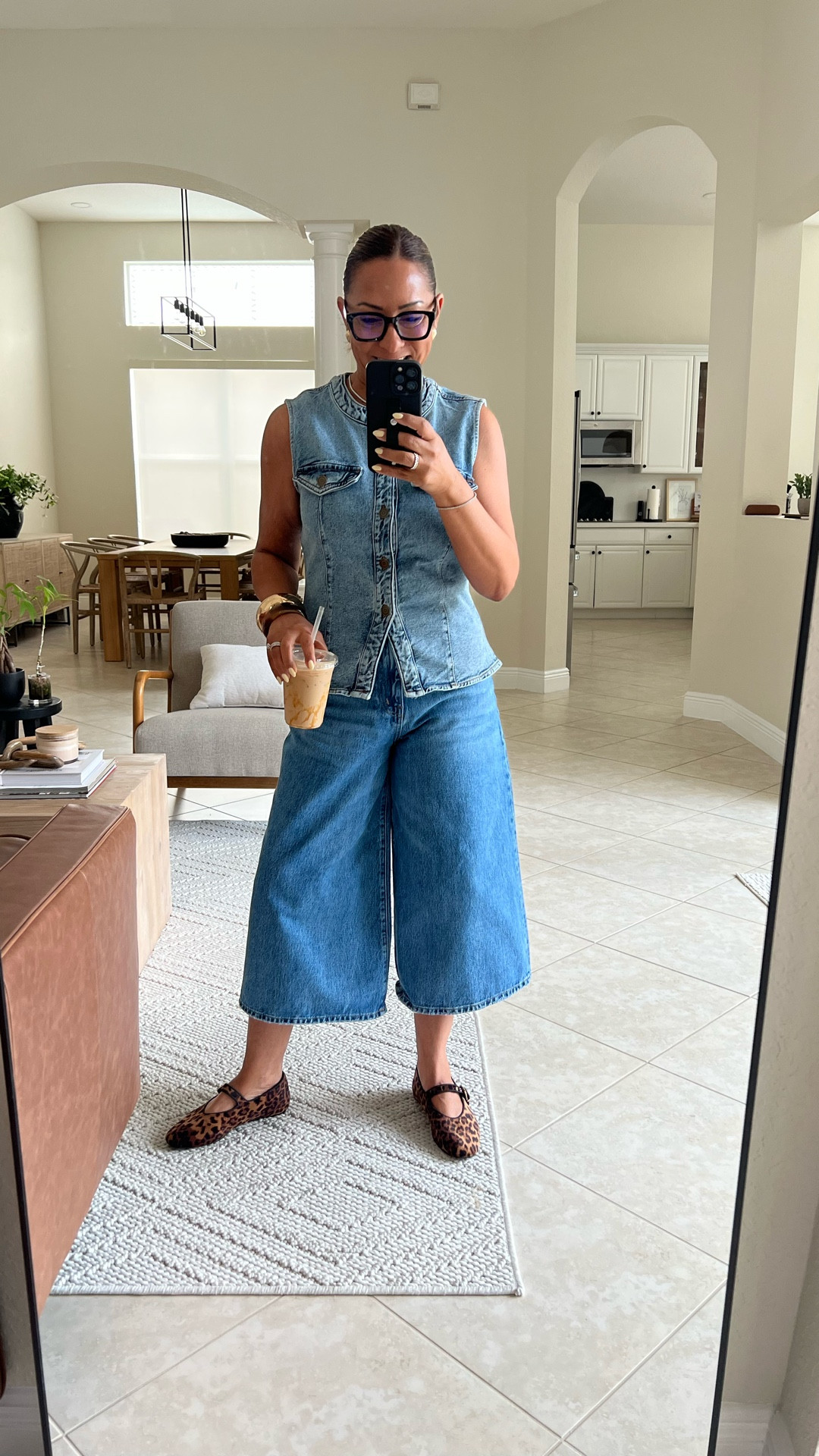 Denim on Denim, easy and chic.

#LTKFindsUnder50 #LTKStyleTip #LTKFindsUnder100