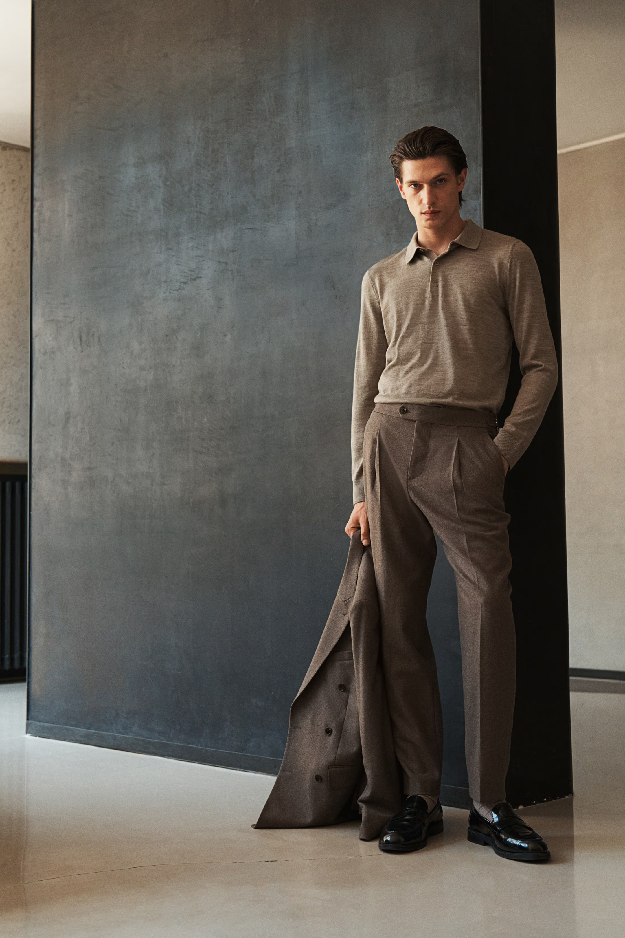 Regular Fit Tailored trousers | H&M (UK, MY, IN, SG, PH, TW, HK)