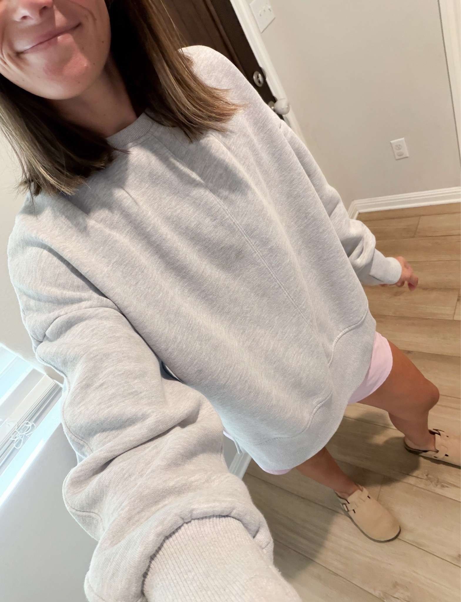 my absolute favorite sweatshirt from Amazon // size up! 
-
oversized sweater, sweater, sweatshirt, fall comfy clothes

#LTKootd #LTKmomlife